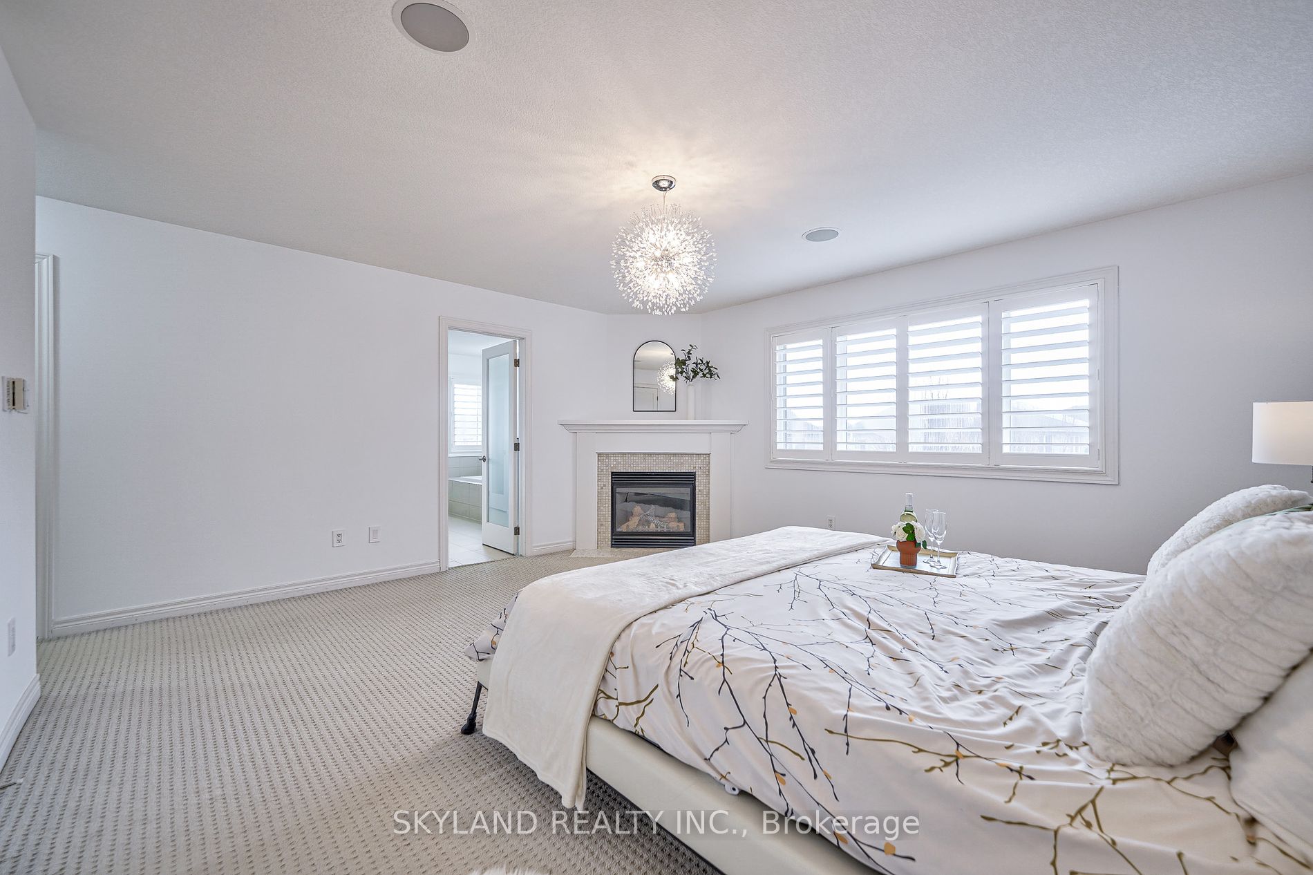 2400 Colonel William Parkway