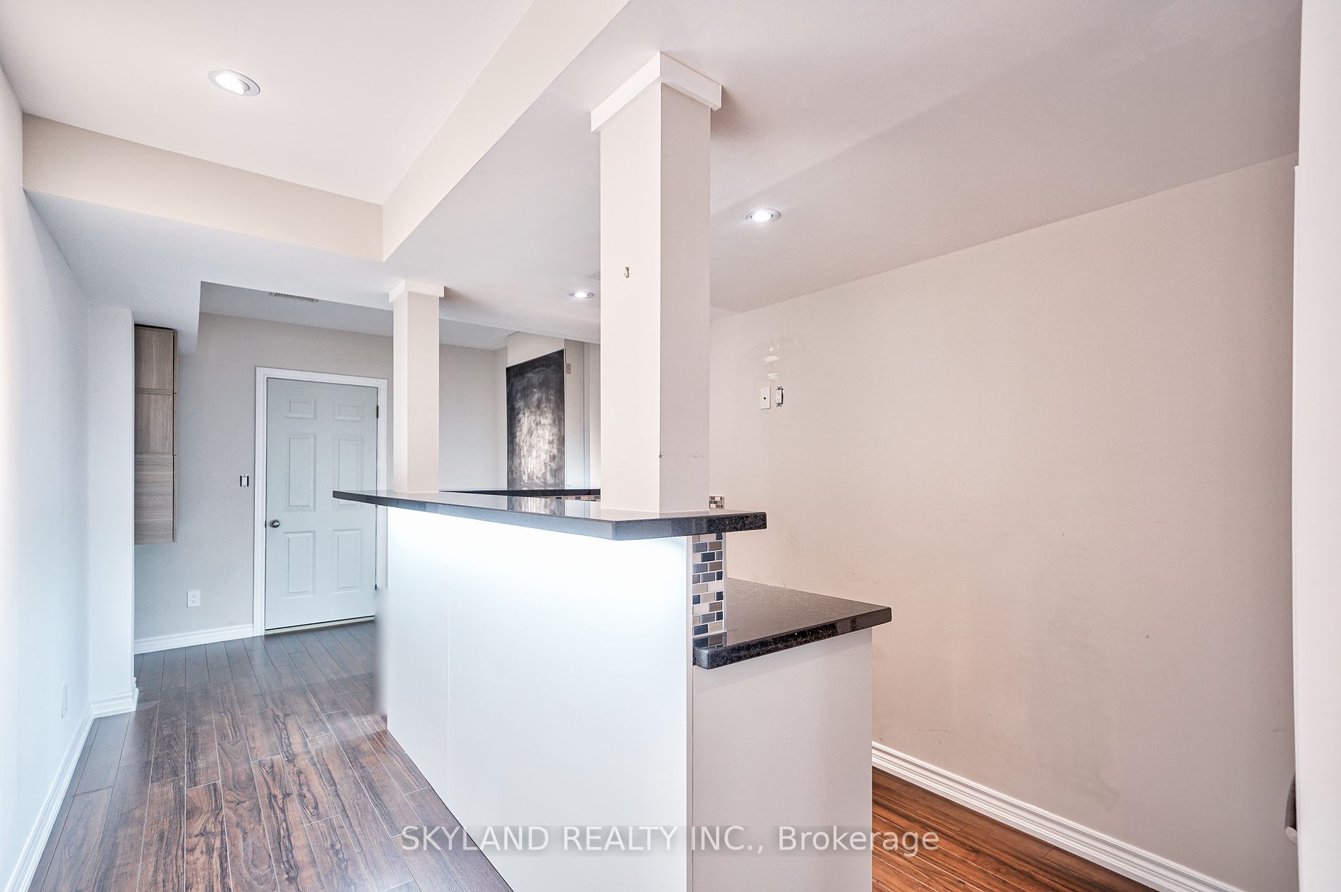2400 Colonel William Parkway