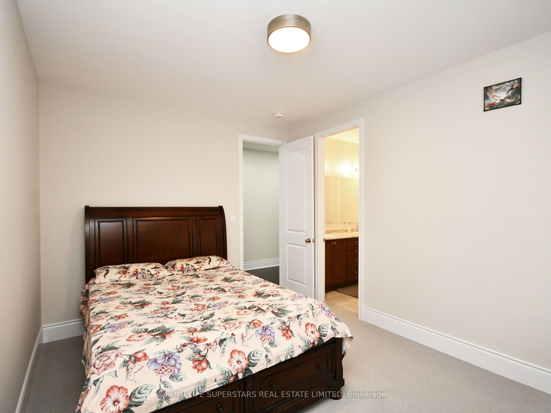 54 Arthur Griifin Cres E