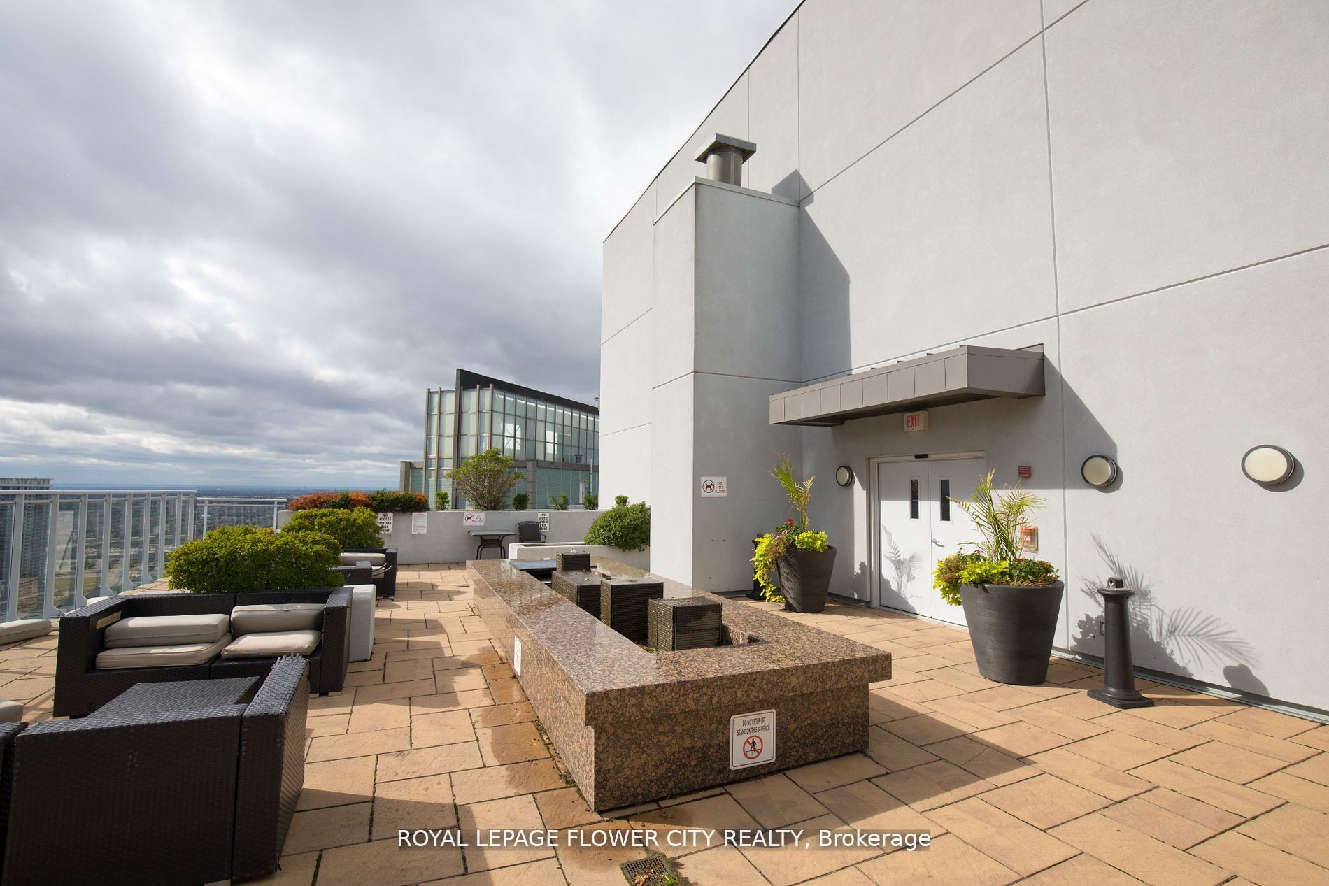 223 Webb Dr, #1712