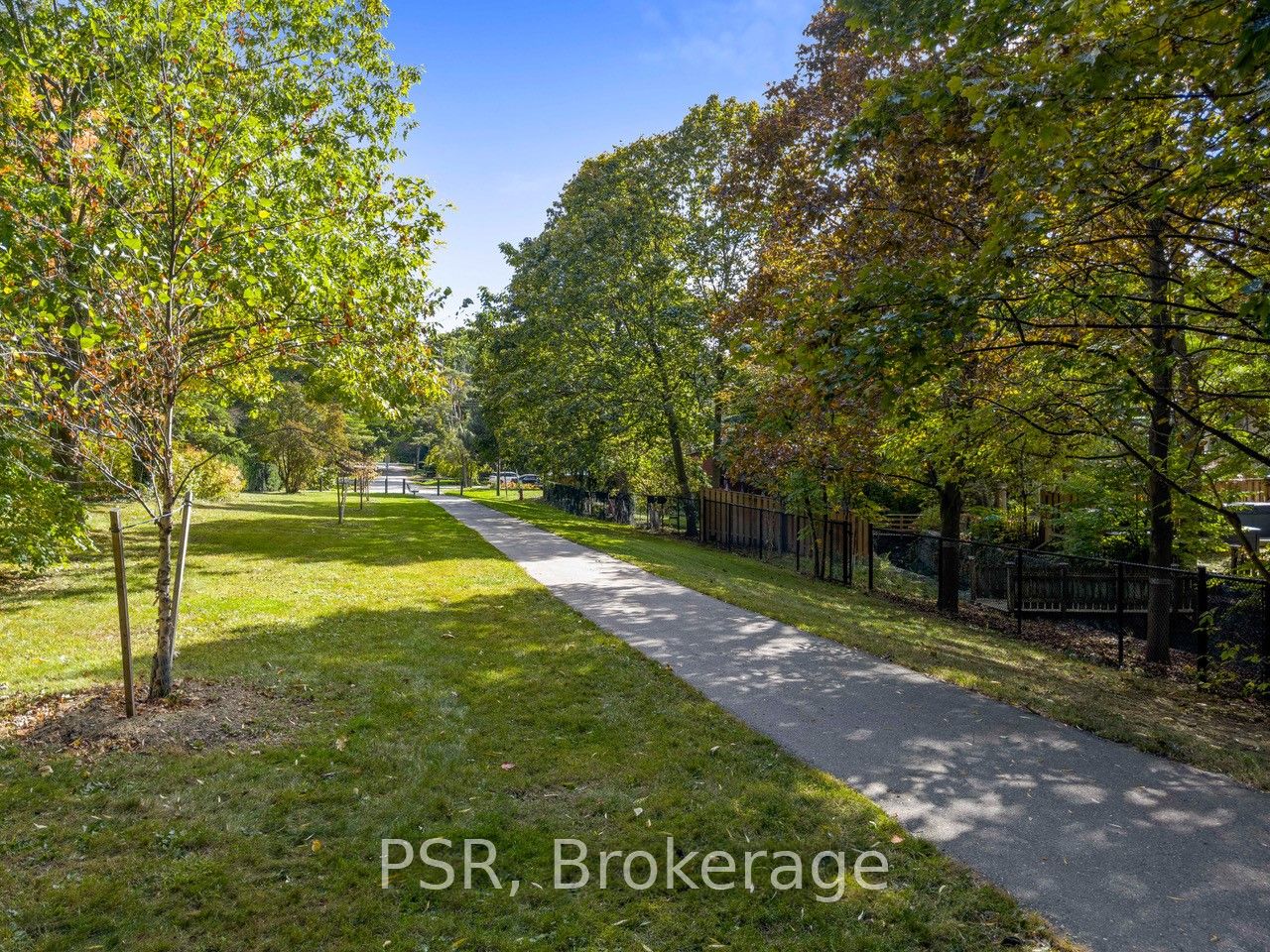 1605 Calverton Court