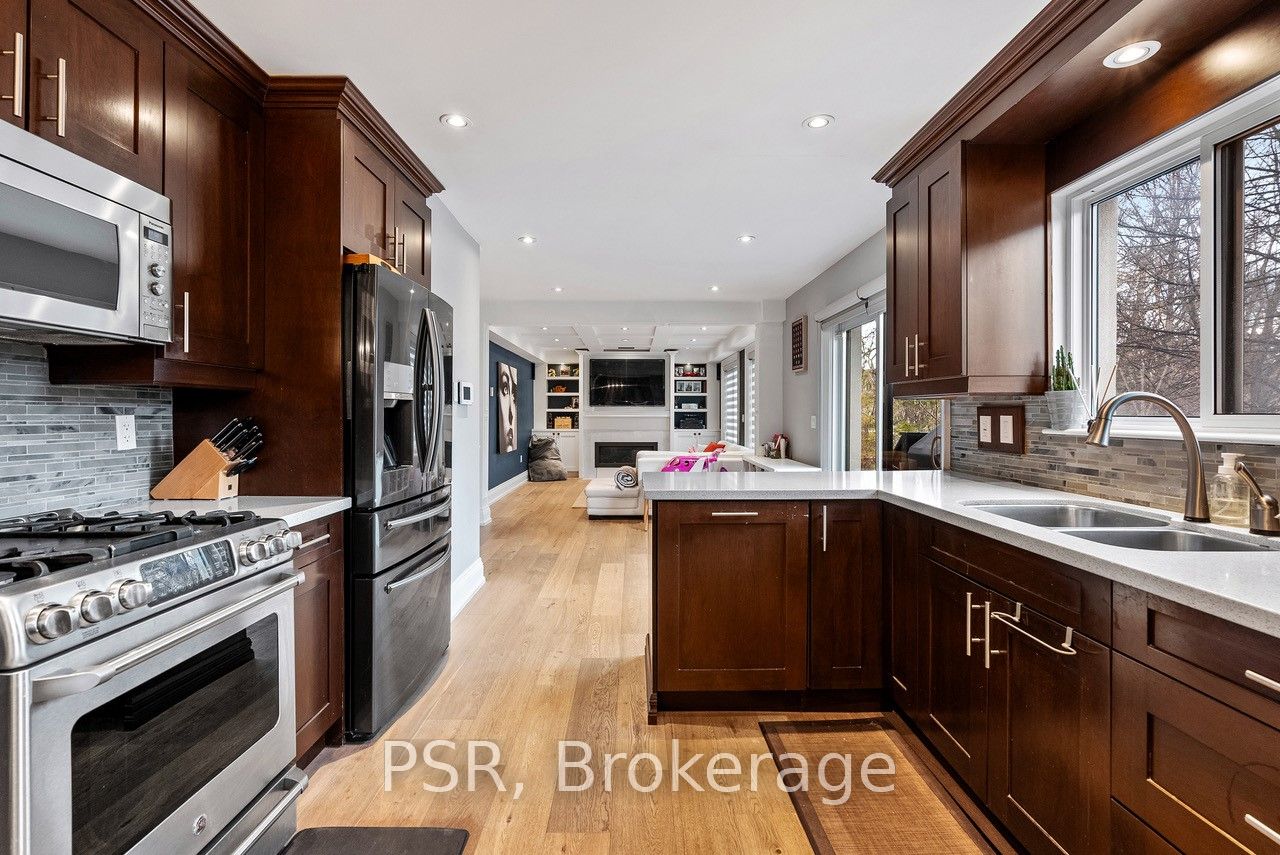 1605 Calverton Court