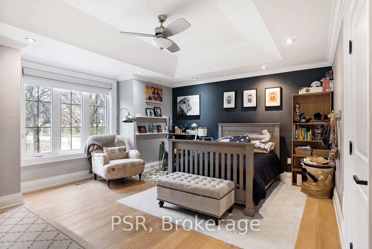 1605 Calverton Court