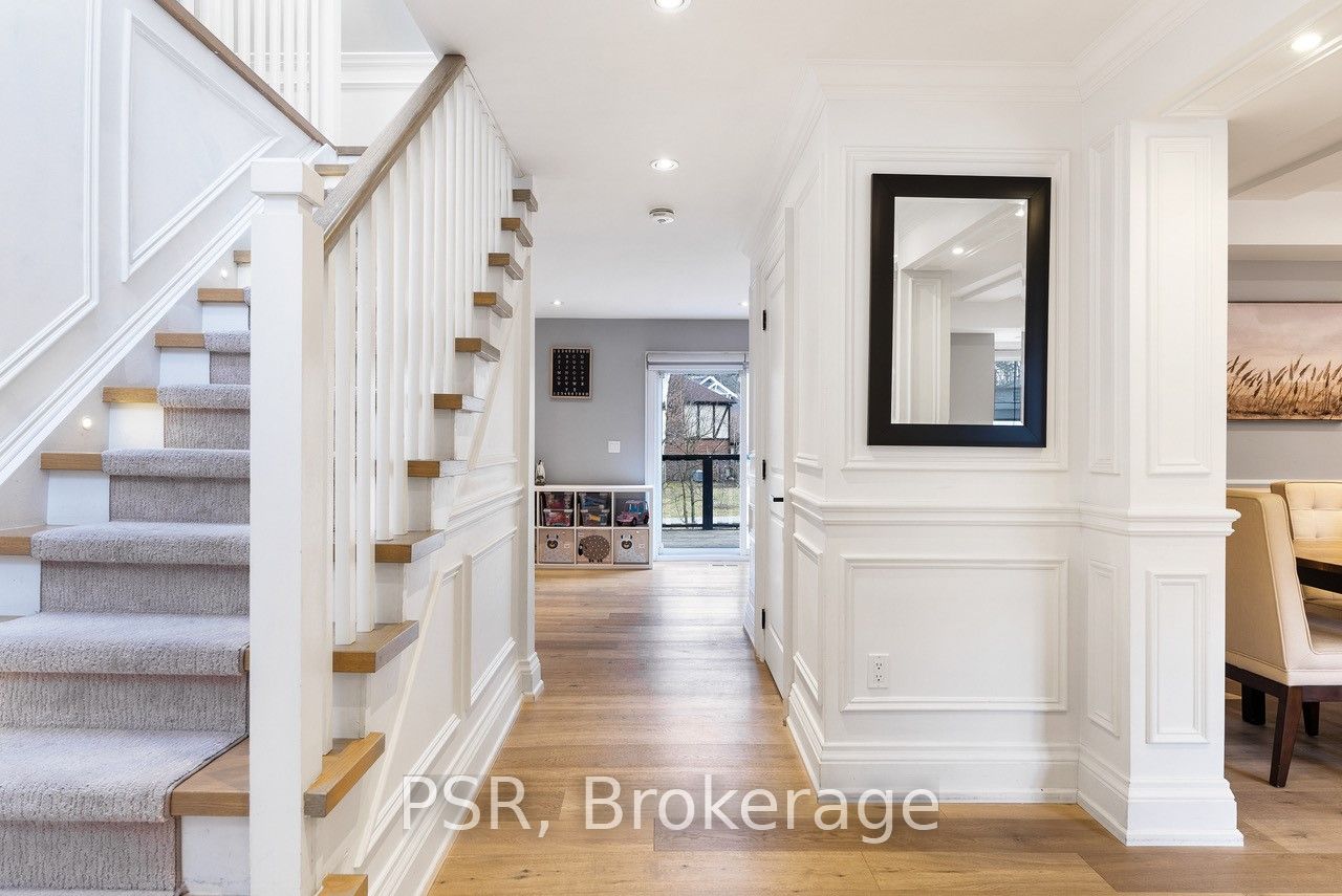 1605 Calverton Court