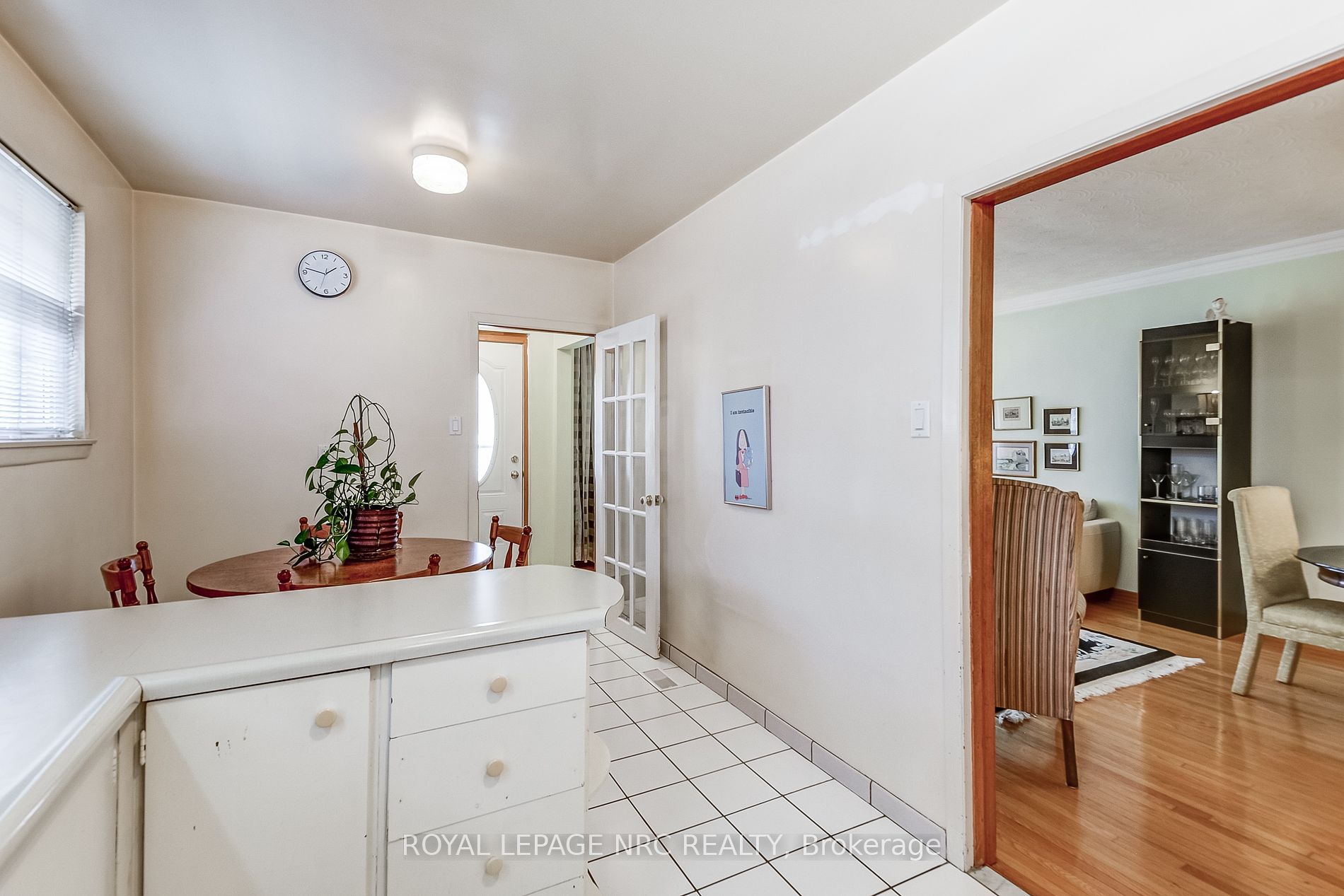 49 Graystone Gdns