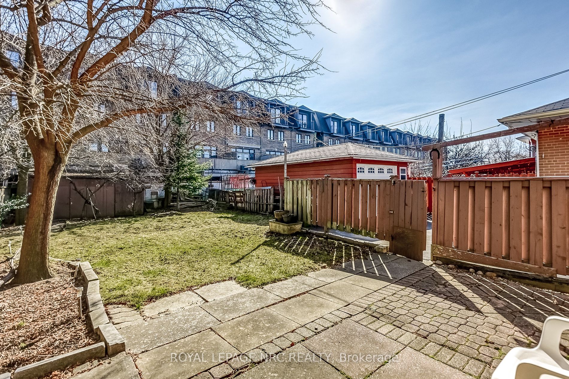 49 Graystone Gdns