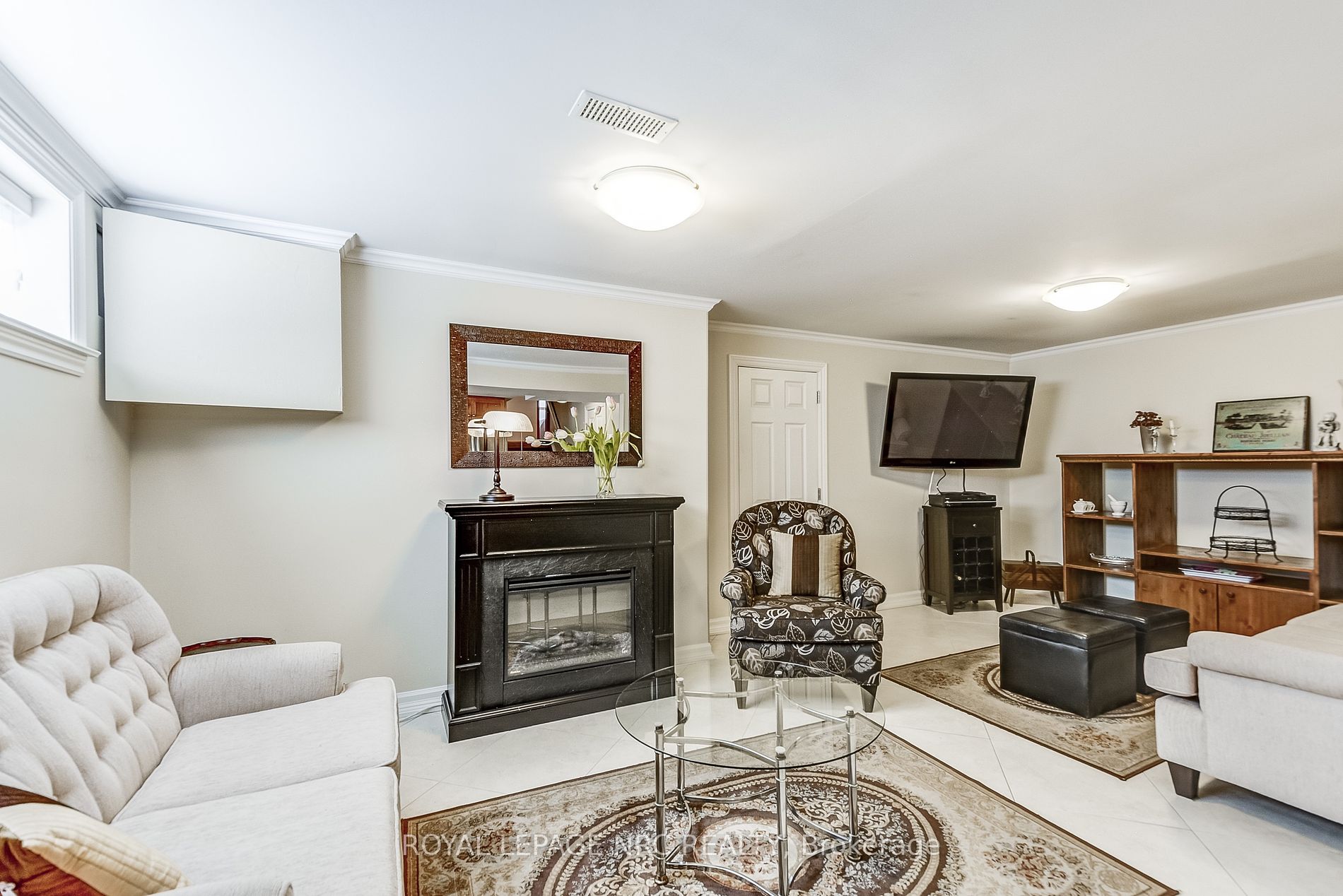 49 Graystone Gdns