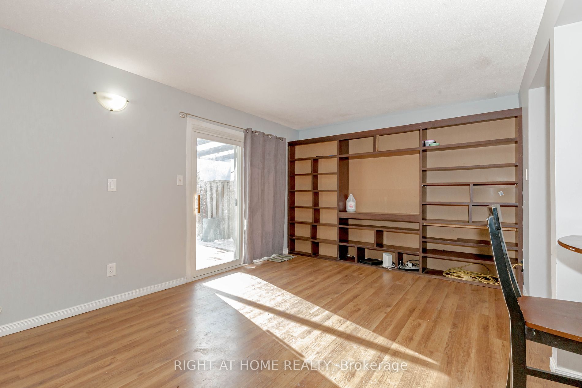 17 Hedley Crt
