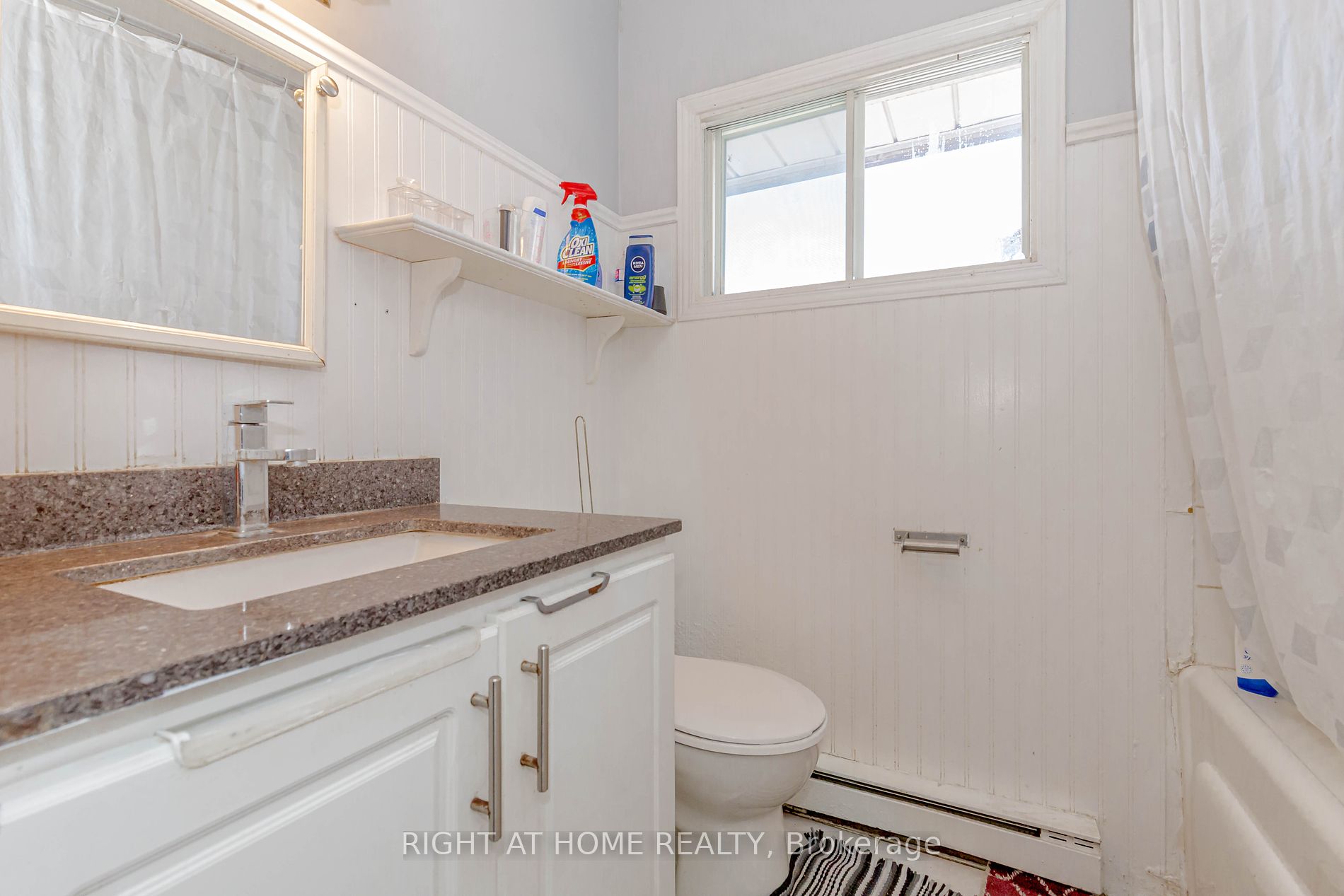 17 Hedley Crt