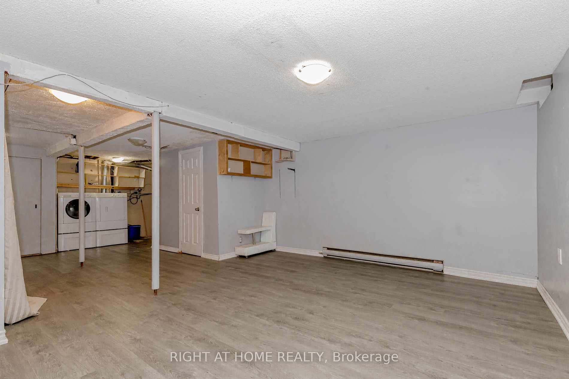 17 Hedley Crt