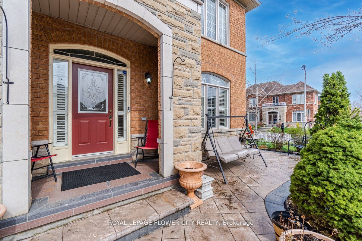 29 Long Meadow Rd