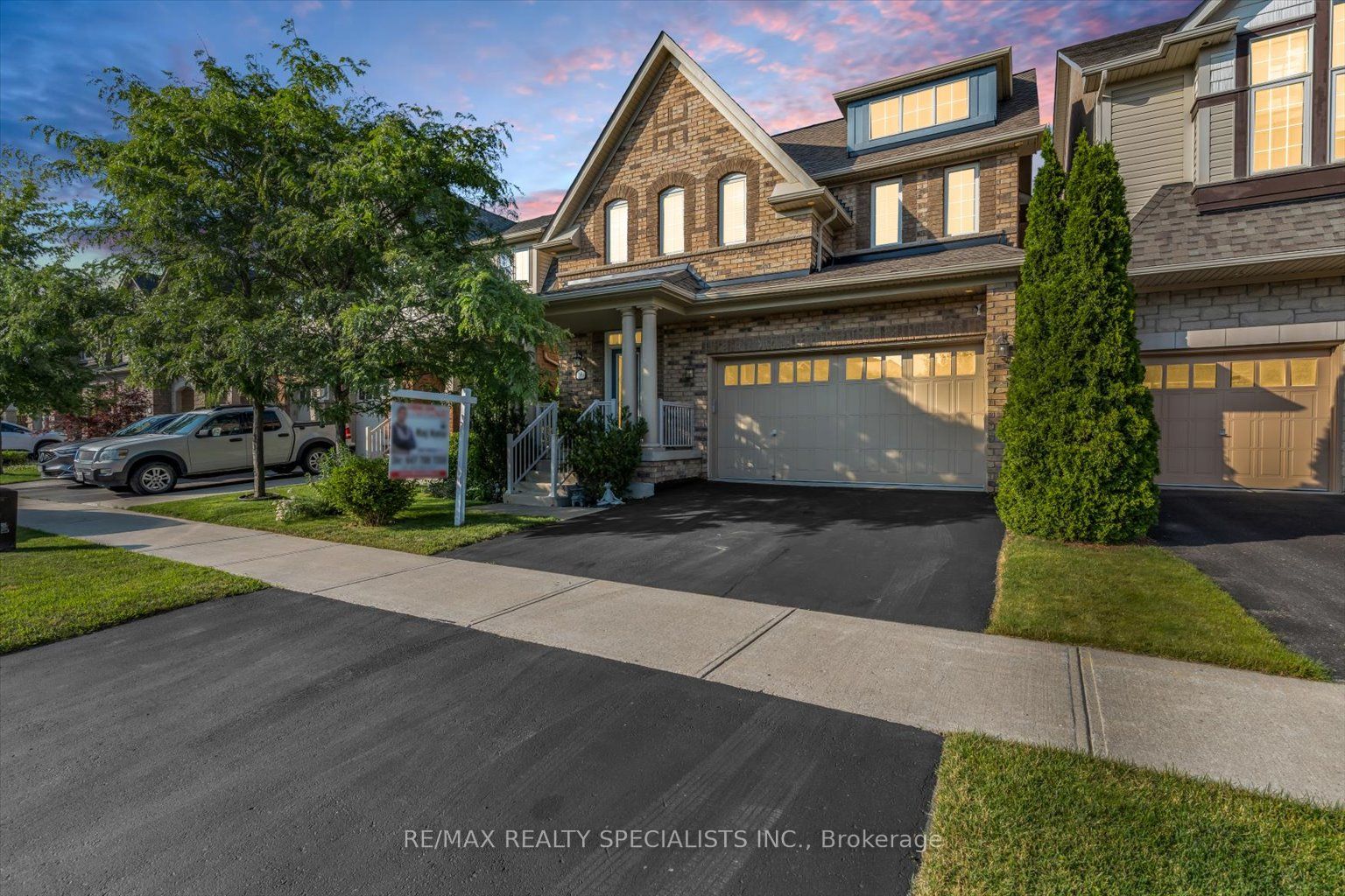 9 Stellar Avenue