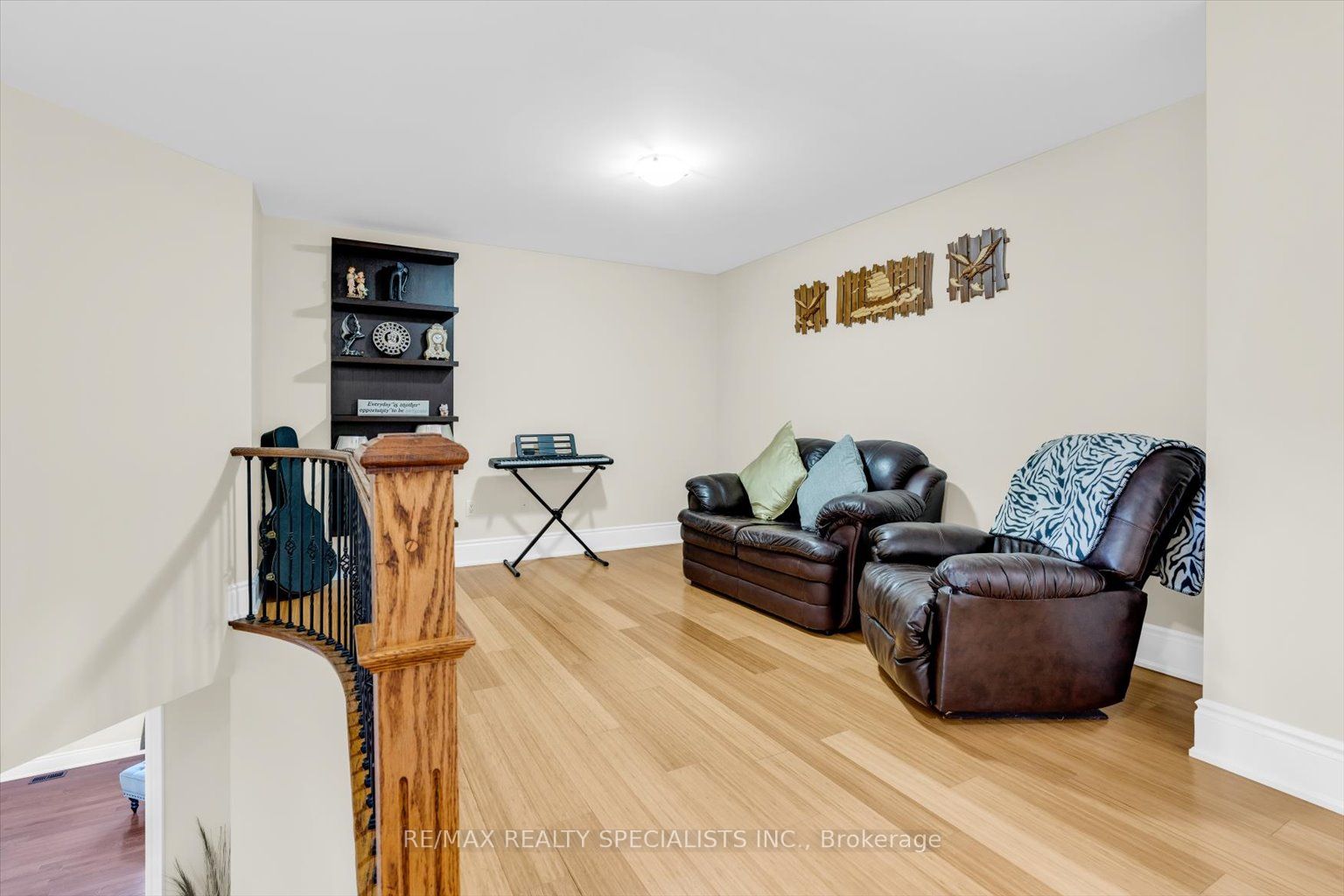 9 Stellar Avenue