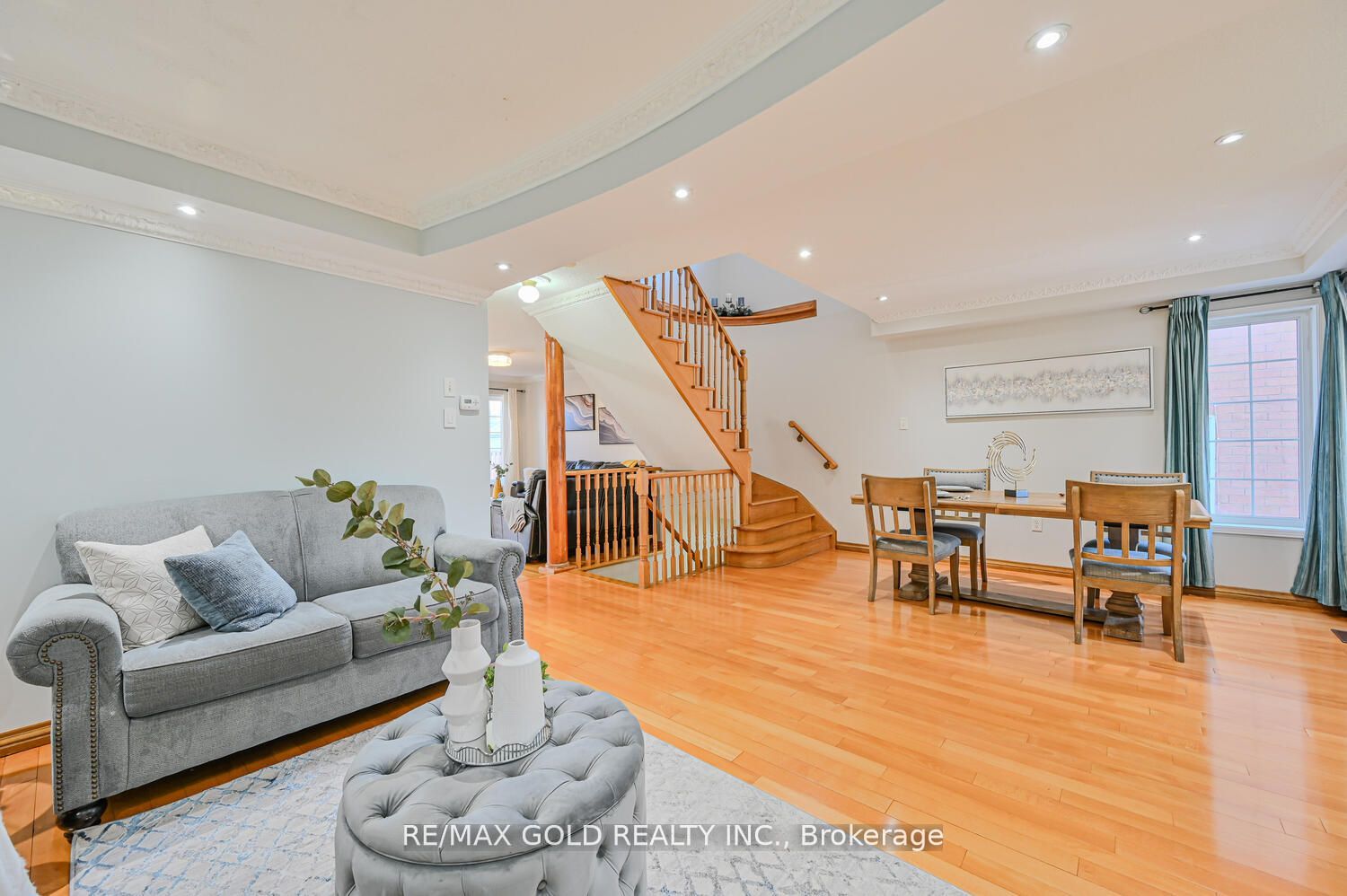 51 Blue Whale Blvd