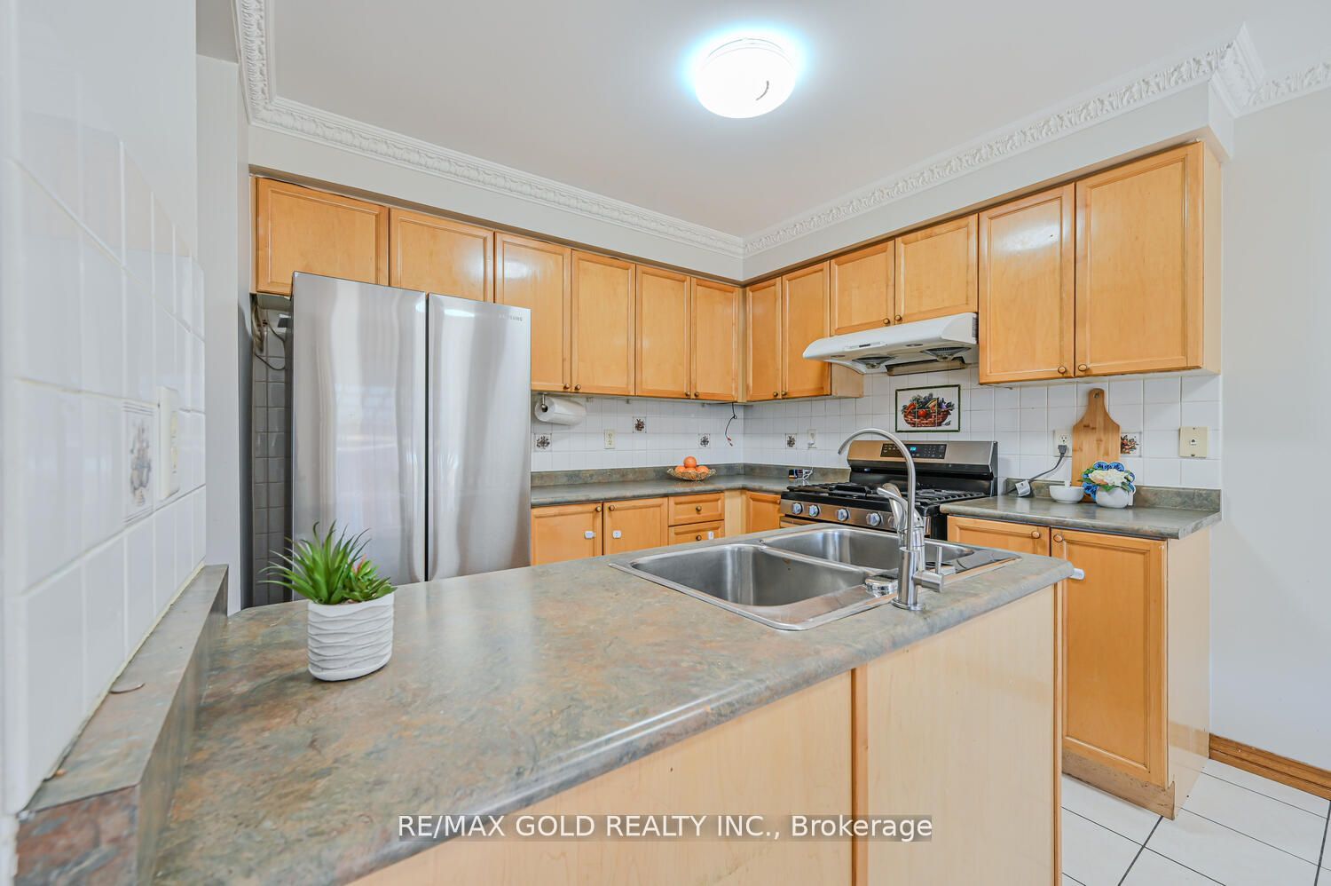 51 Blue Whale Blvd