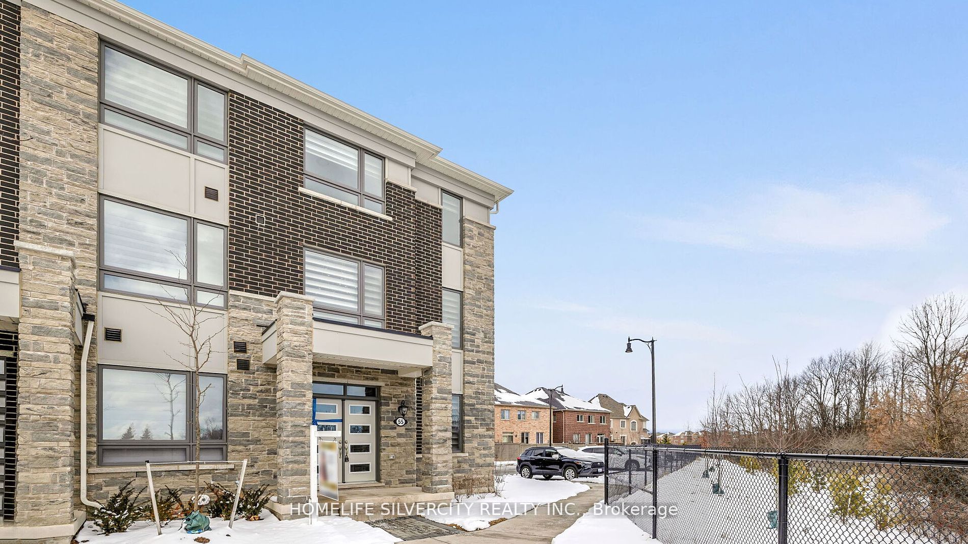 55 Summer Wind Lane