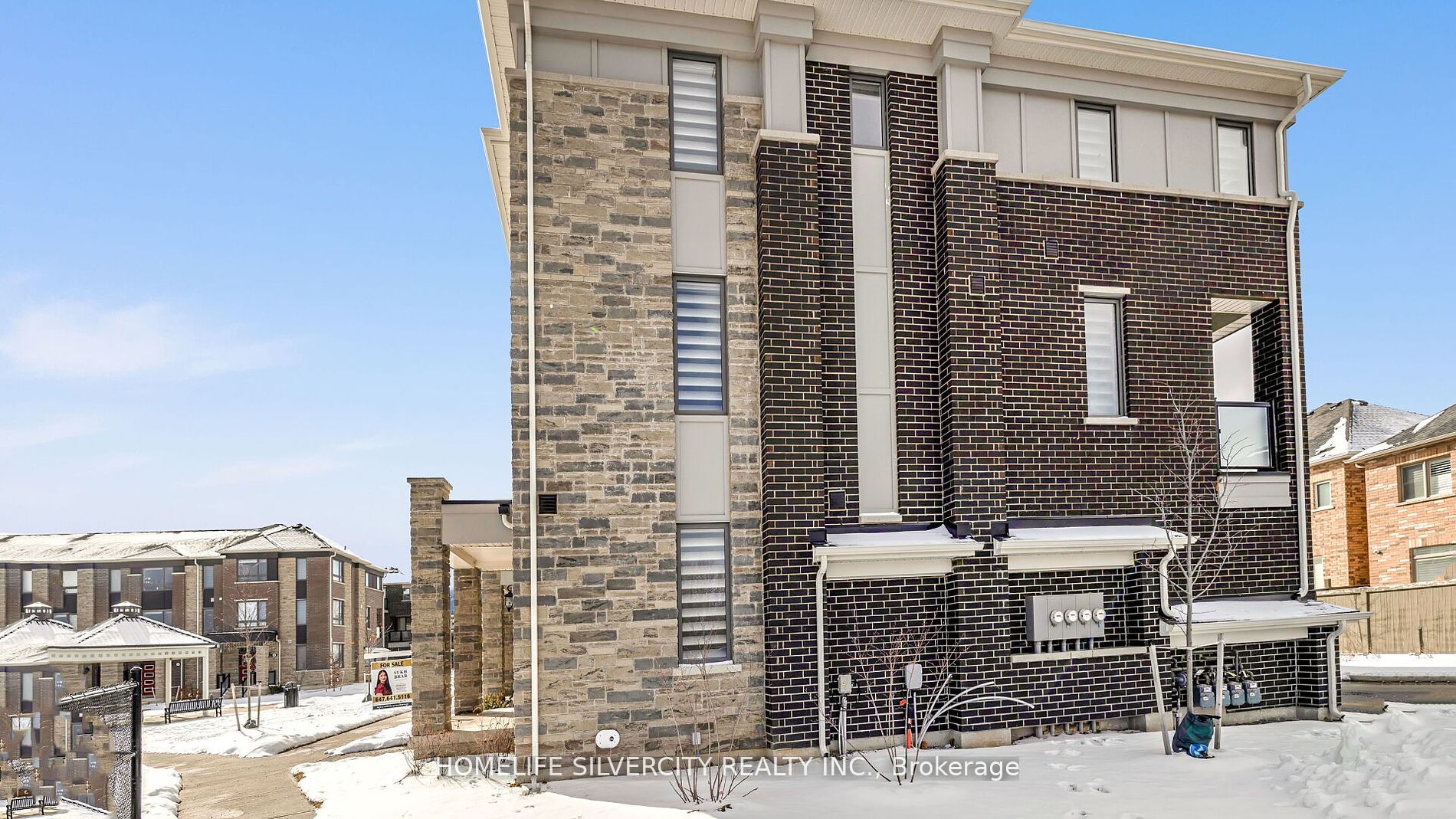 55 Summer Wind Lane