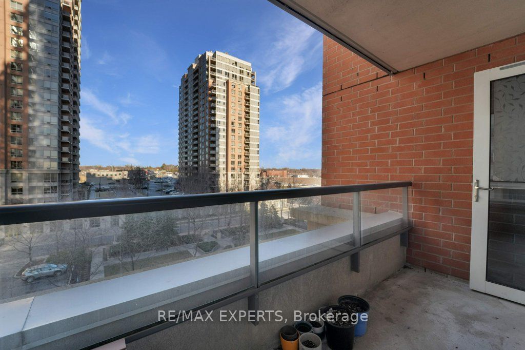 25 Viking Lane, #556