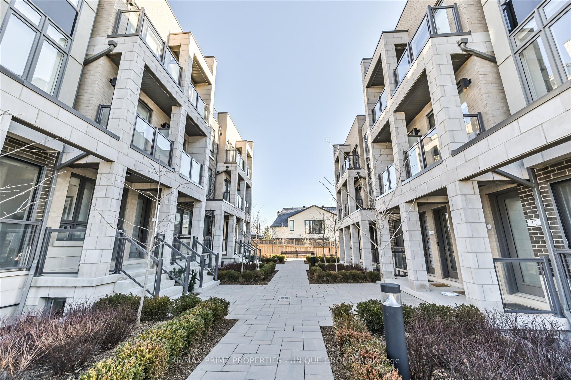 713 Lawrence Avenue W, #15