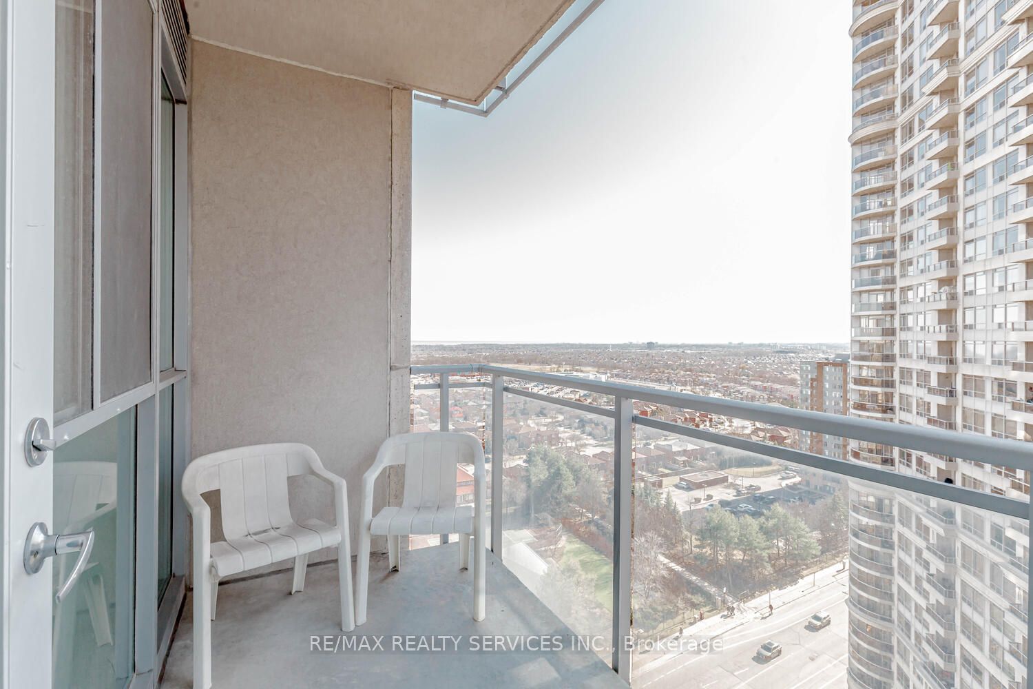 225 Webb Drive, #1711