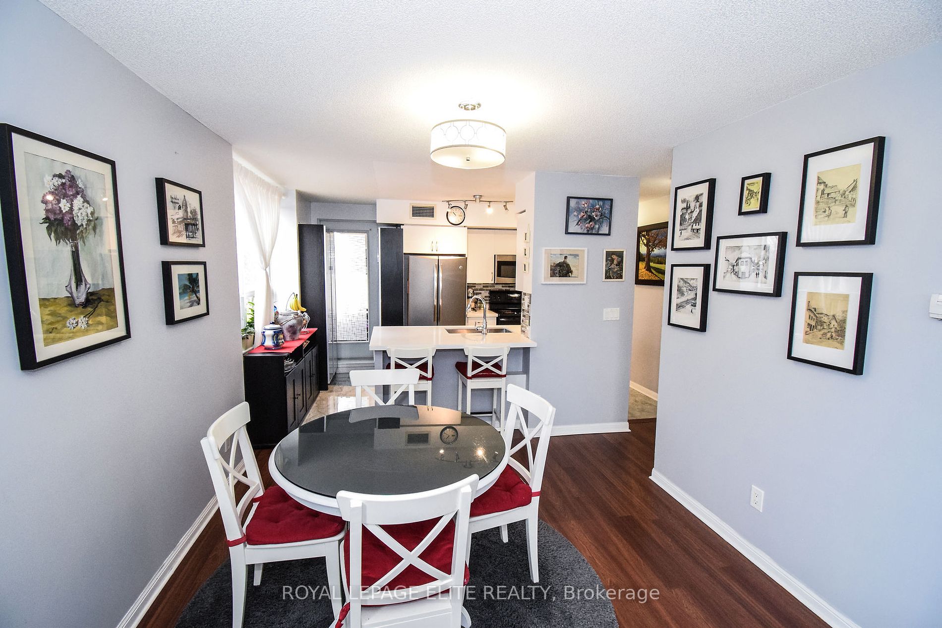 4 Elsinore Path, #203