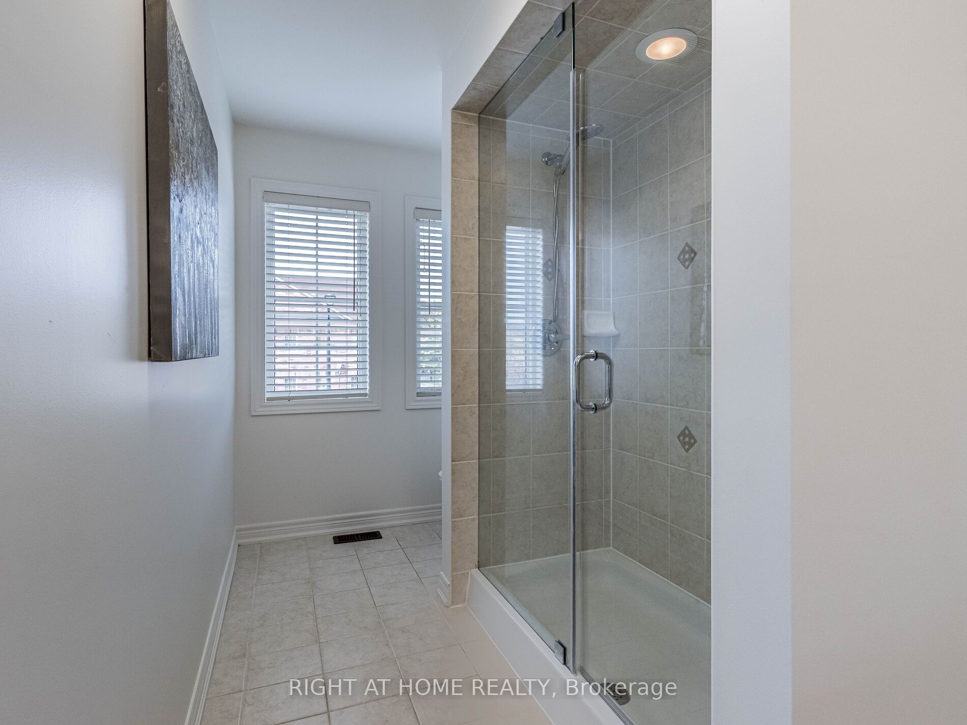 280 Wrigglesworth Cres