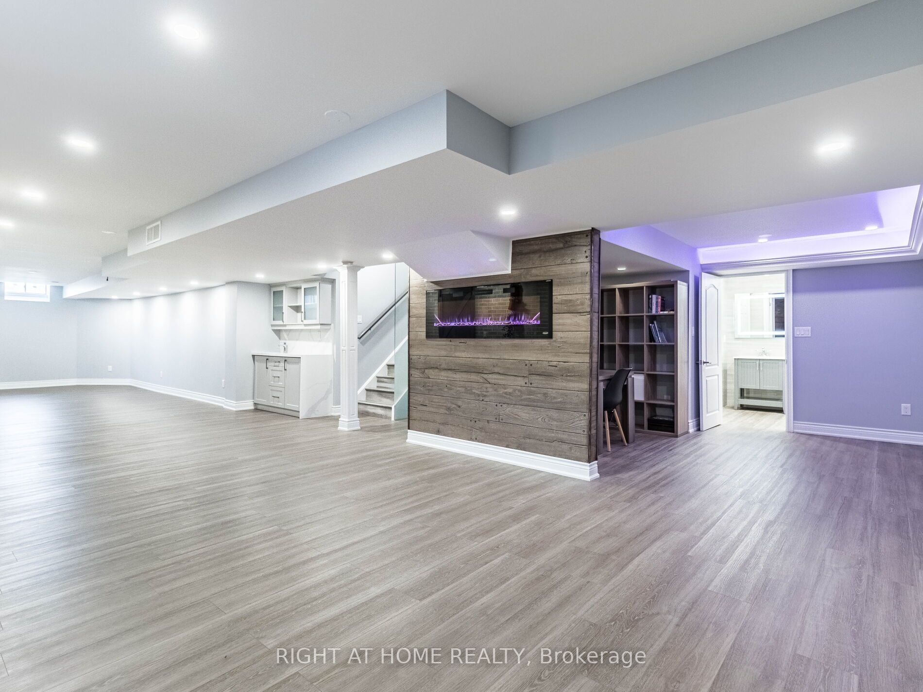 280 Wrigglesworth Cres