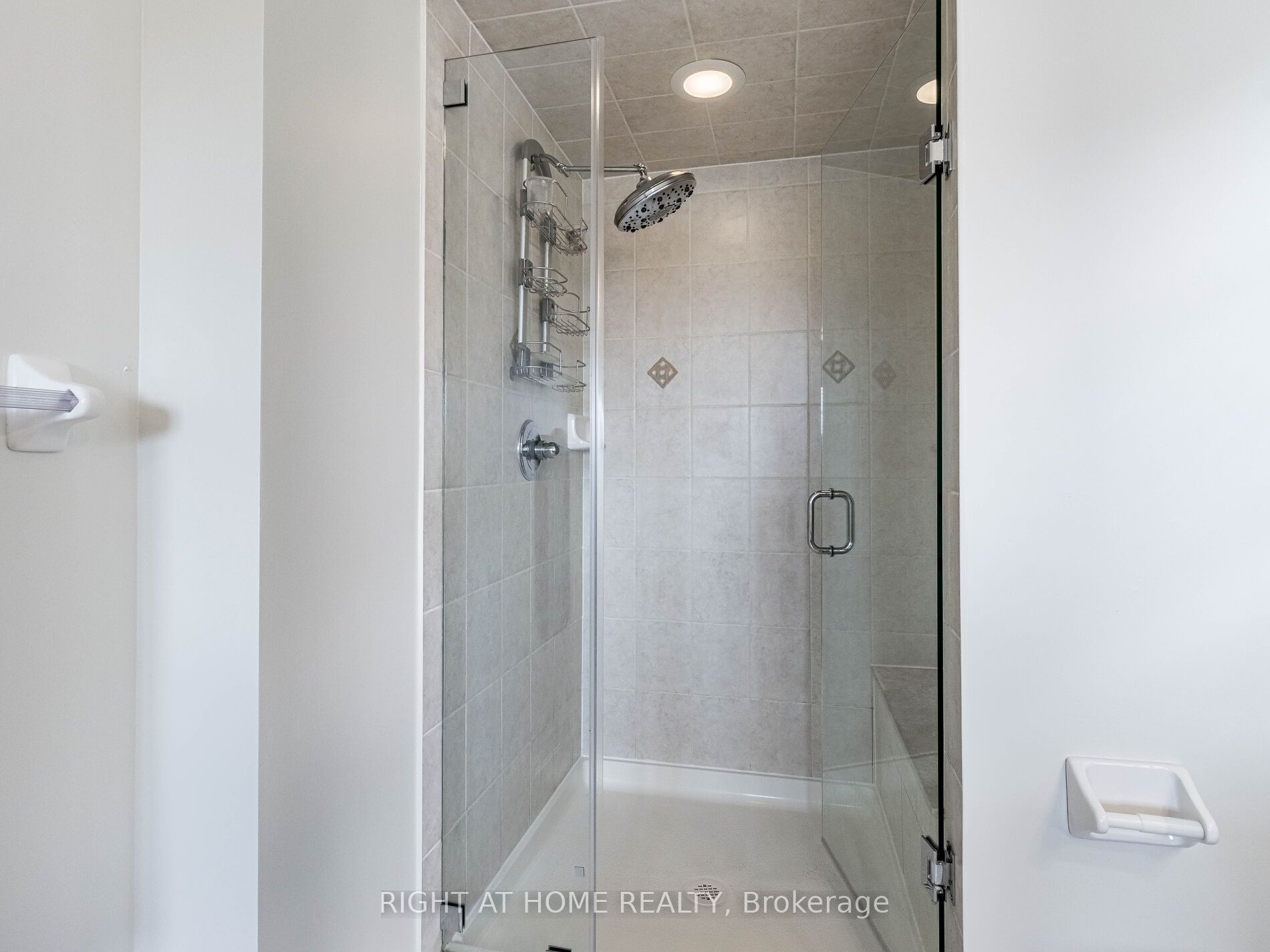 280 Wrigglesworth Cres