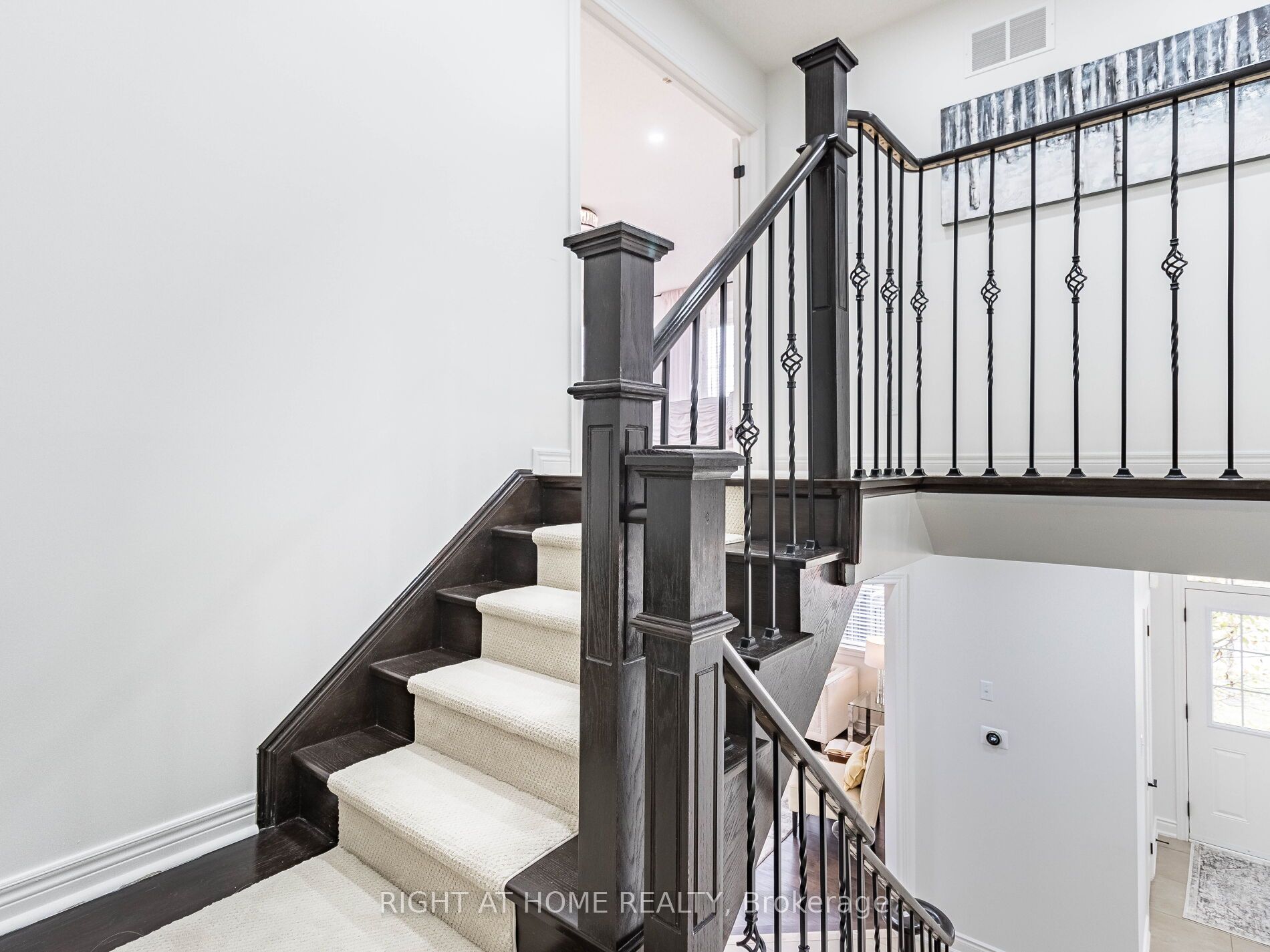 280 Wrigglesworth Cres