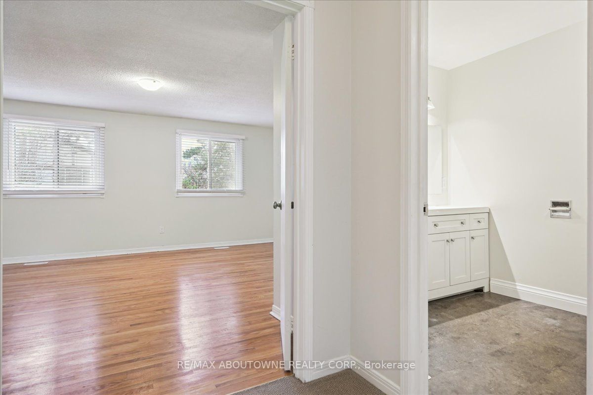 4195 Longmoor Drive #3