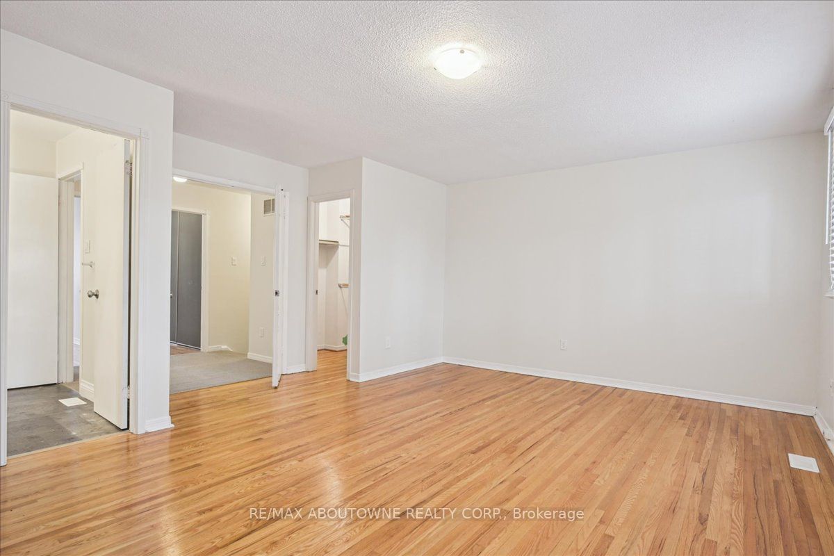 4195 Longmoor Drive #3