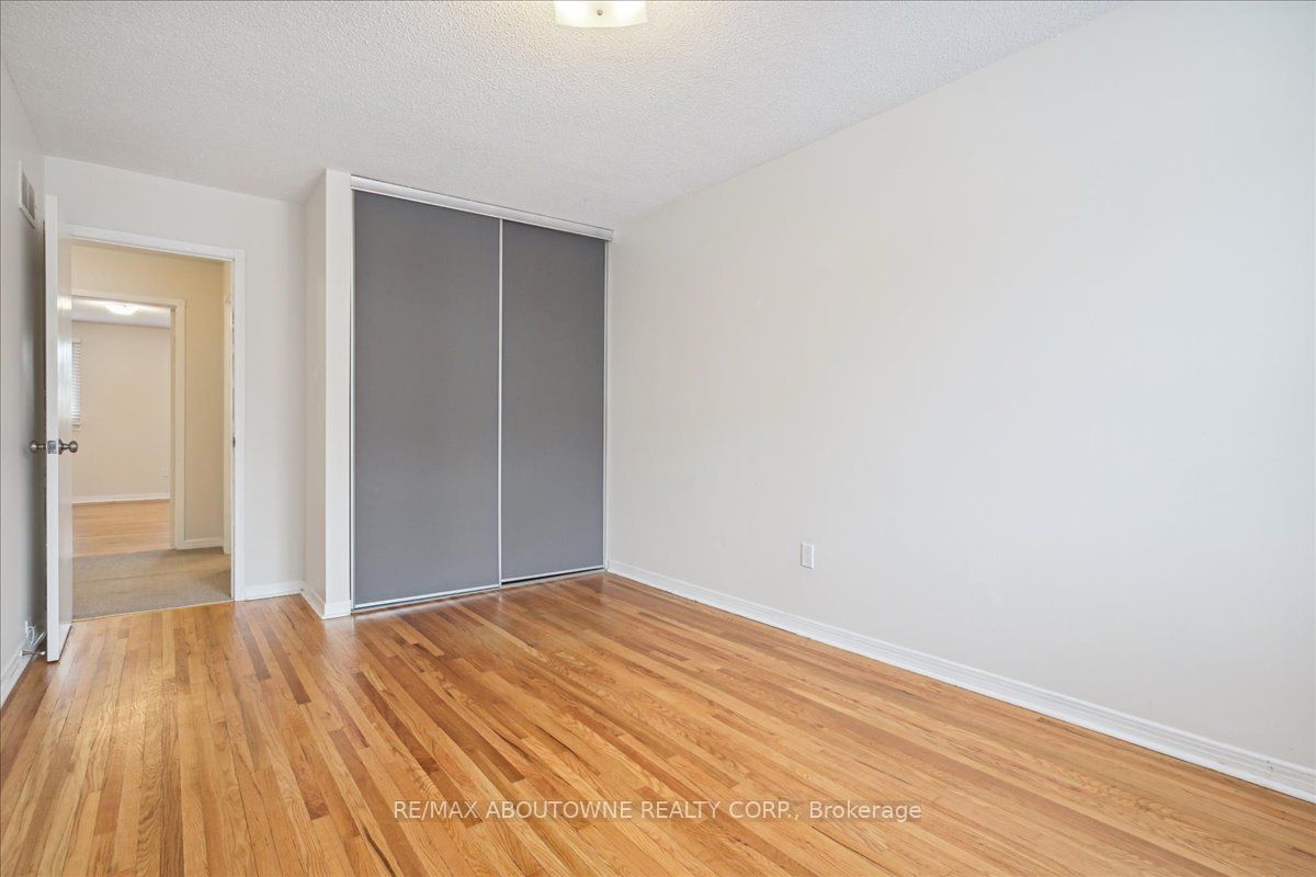 4195 Longmoor Drive #3