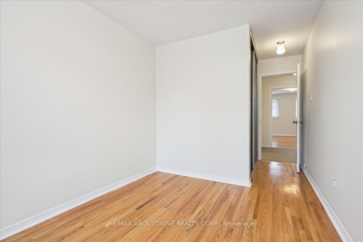 4195 Longmoor Drive #3