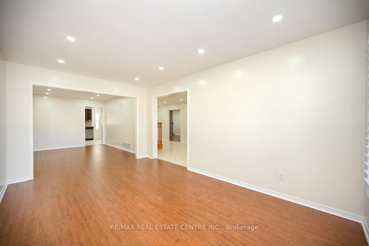 3498 Redmond Rd