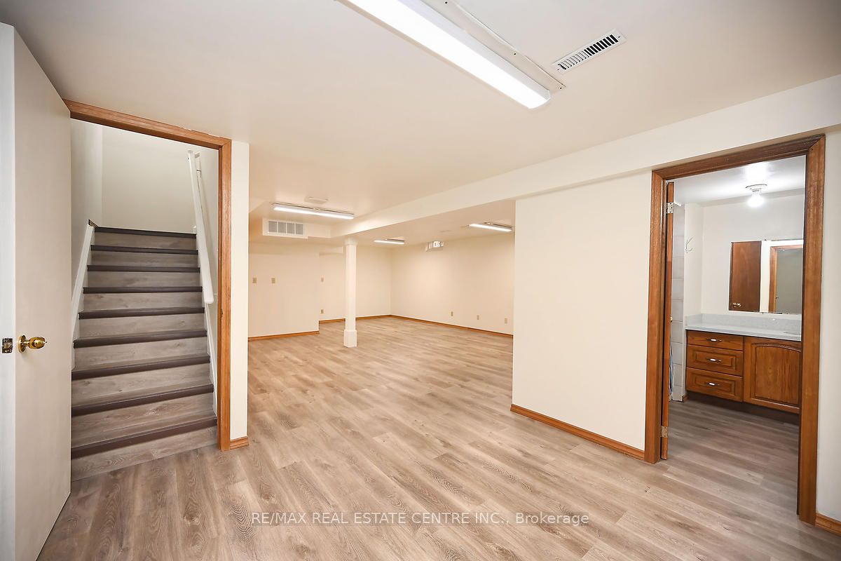 3498 Redmond Rd