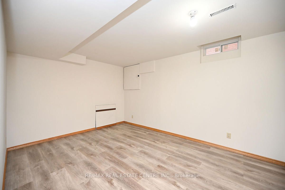 3498 Redmond Rd