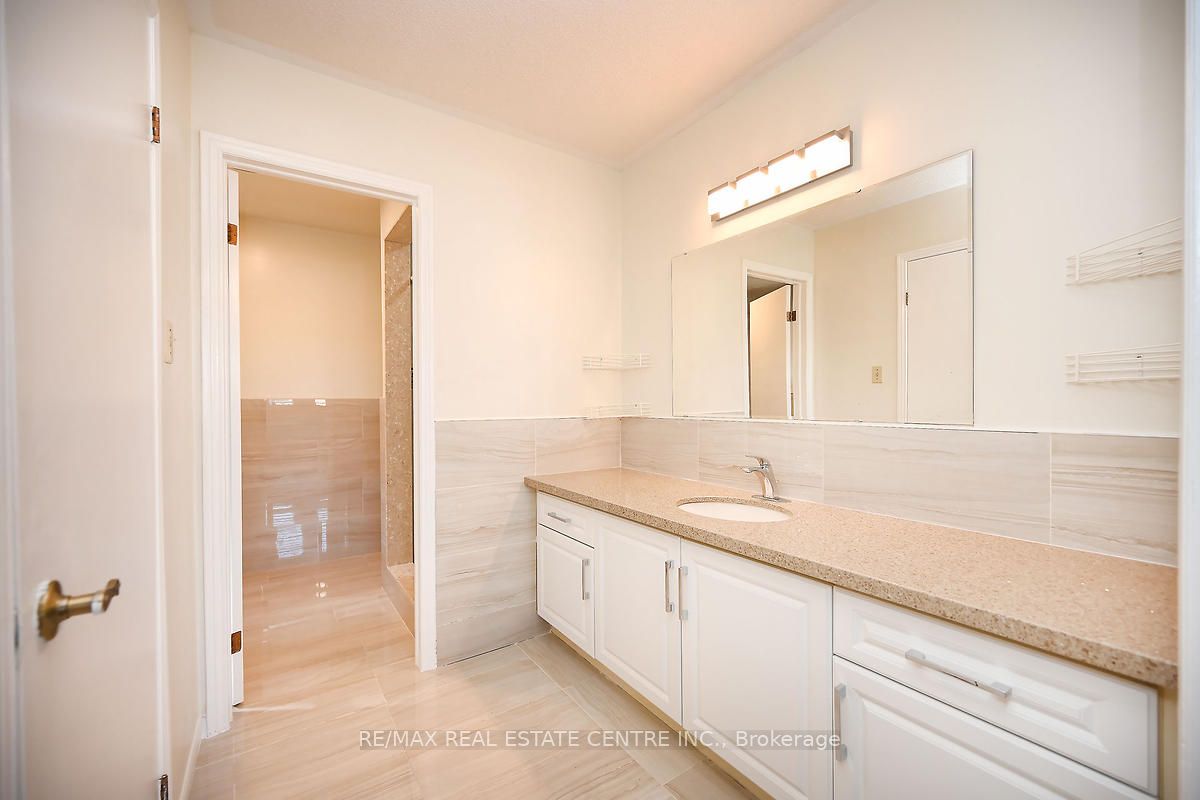 3498 Redmond Rd