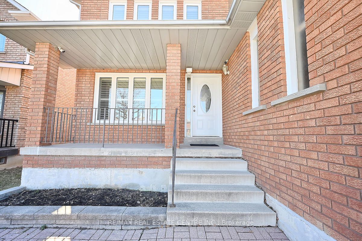 3498 Redmond Rd