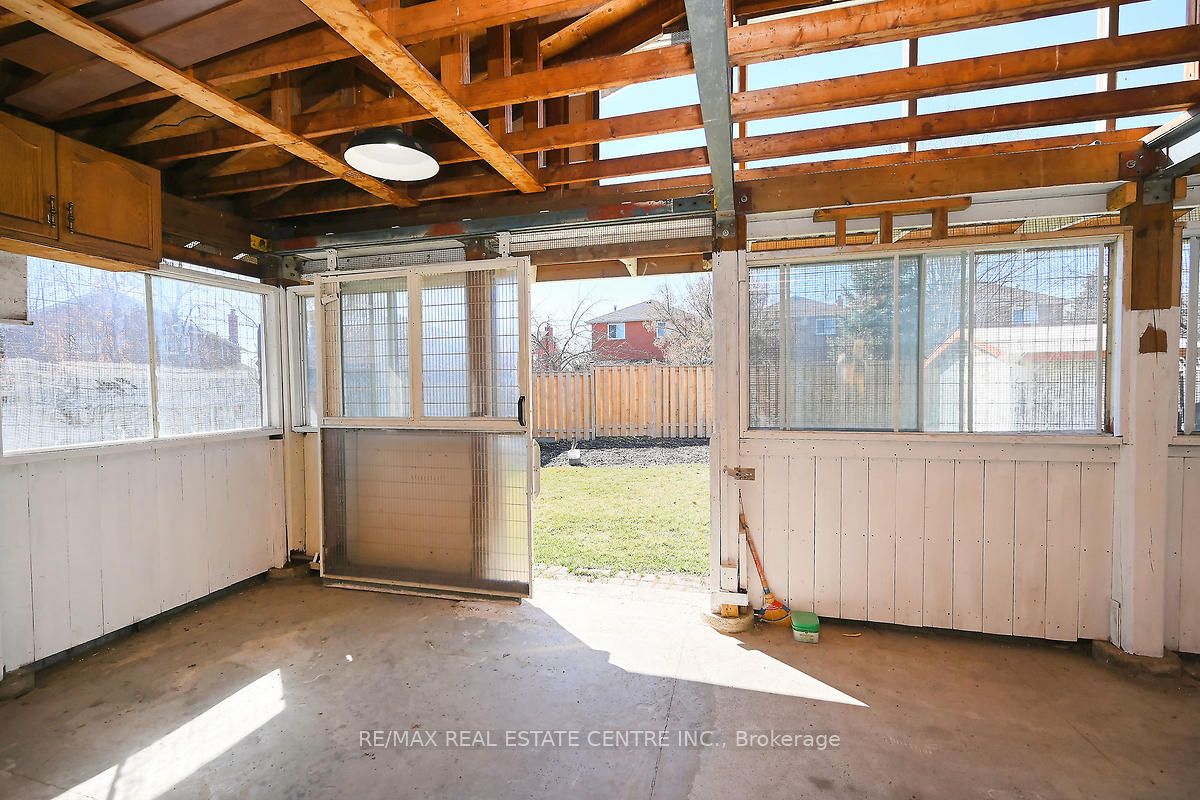 3498 Redmond Rd