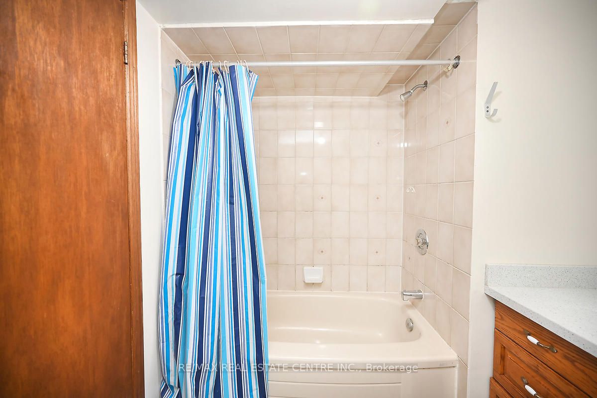 3498 Redmond Rd