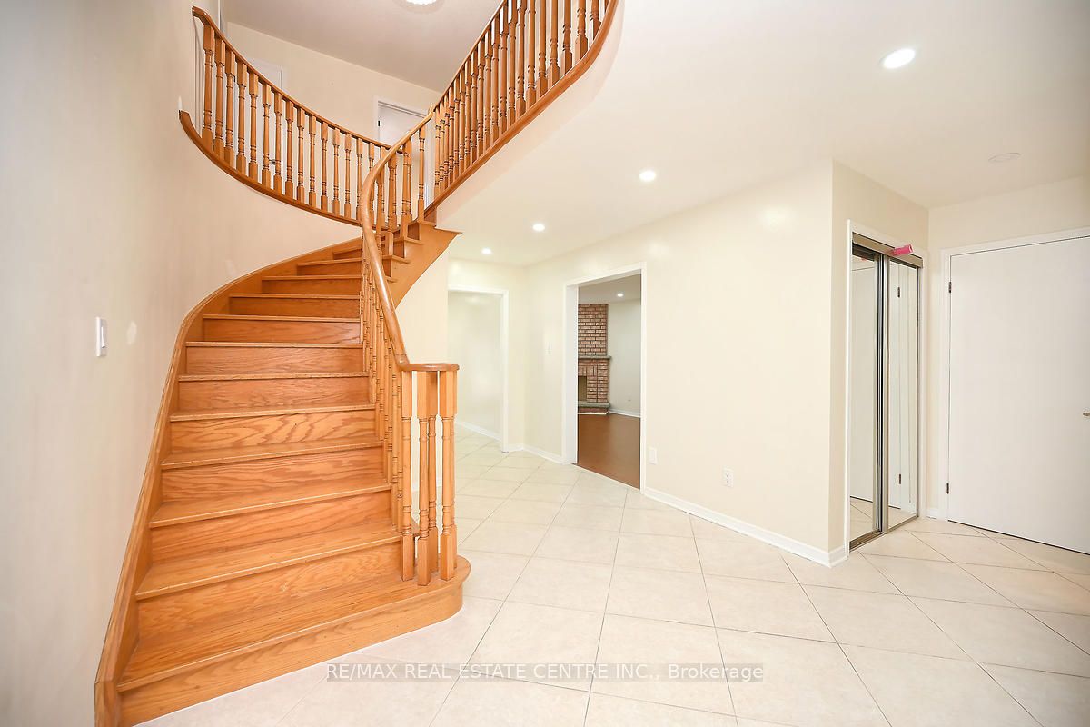 3498 Redmond Rd