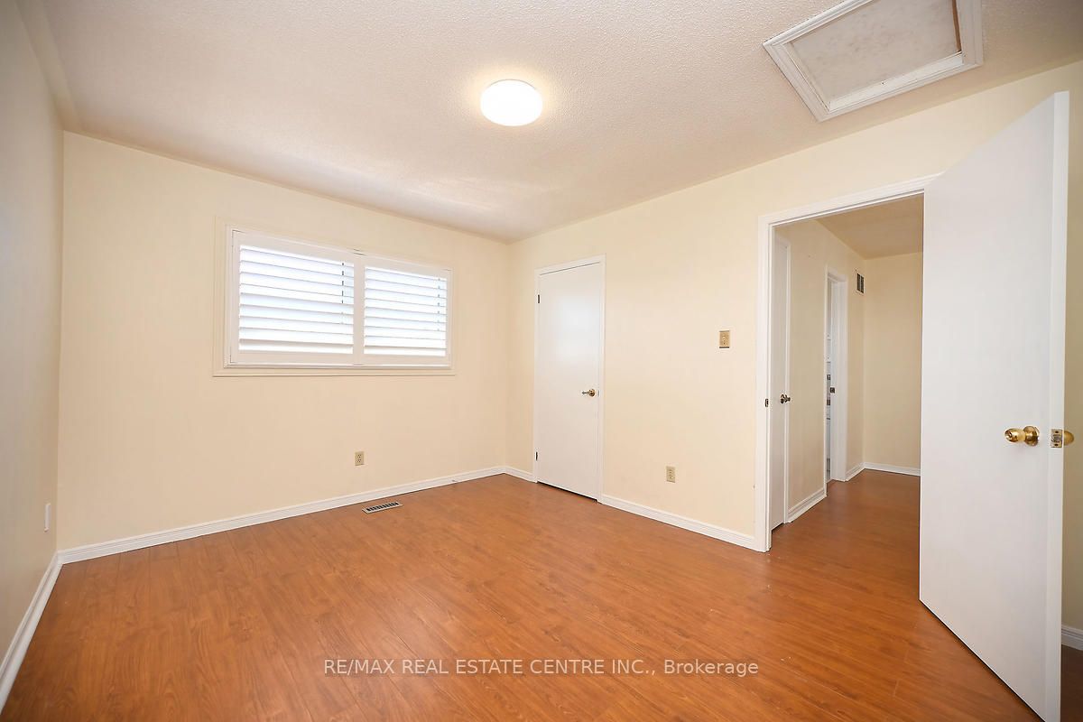 3498 Redmond Rd