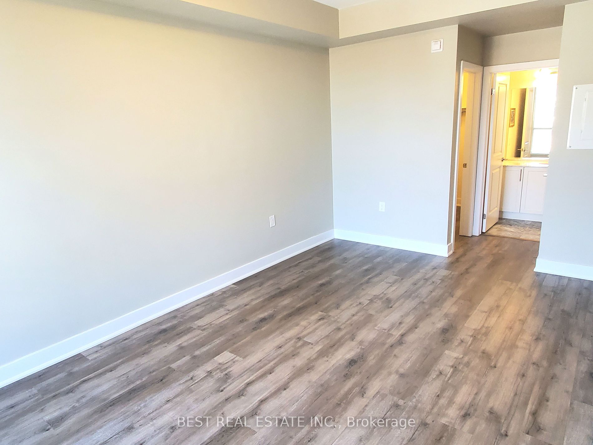 2388 Khalsa Gate, #304