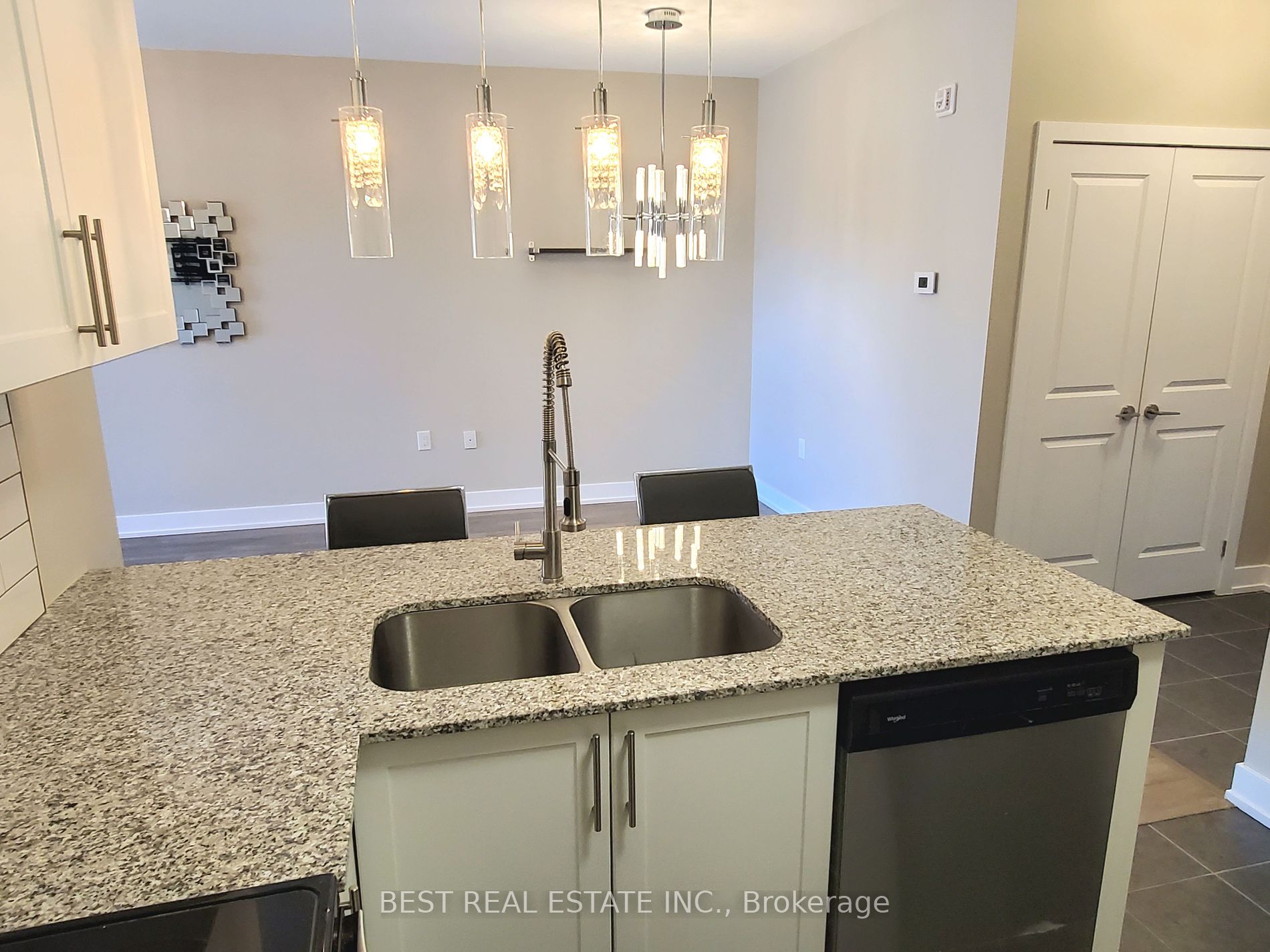 2388 Khalsa Gate, #304
