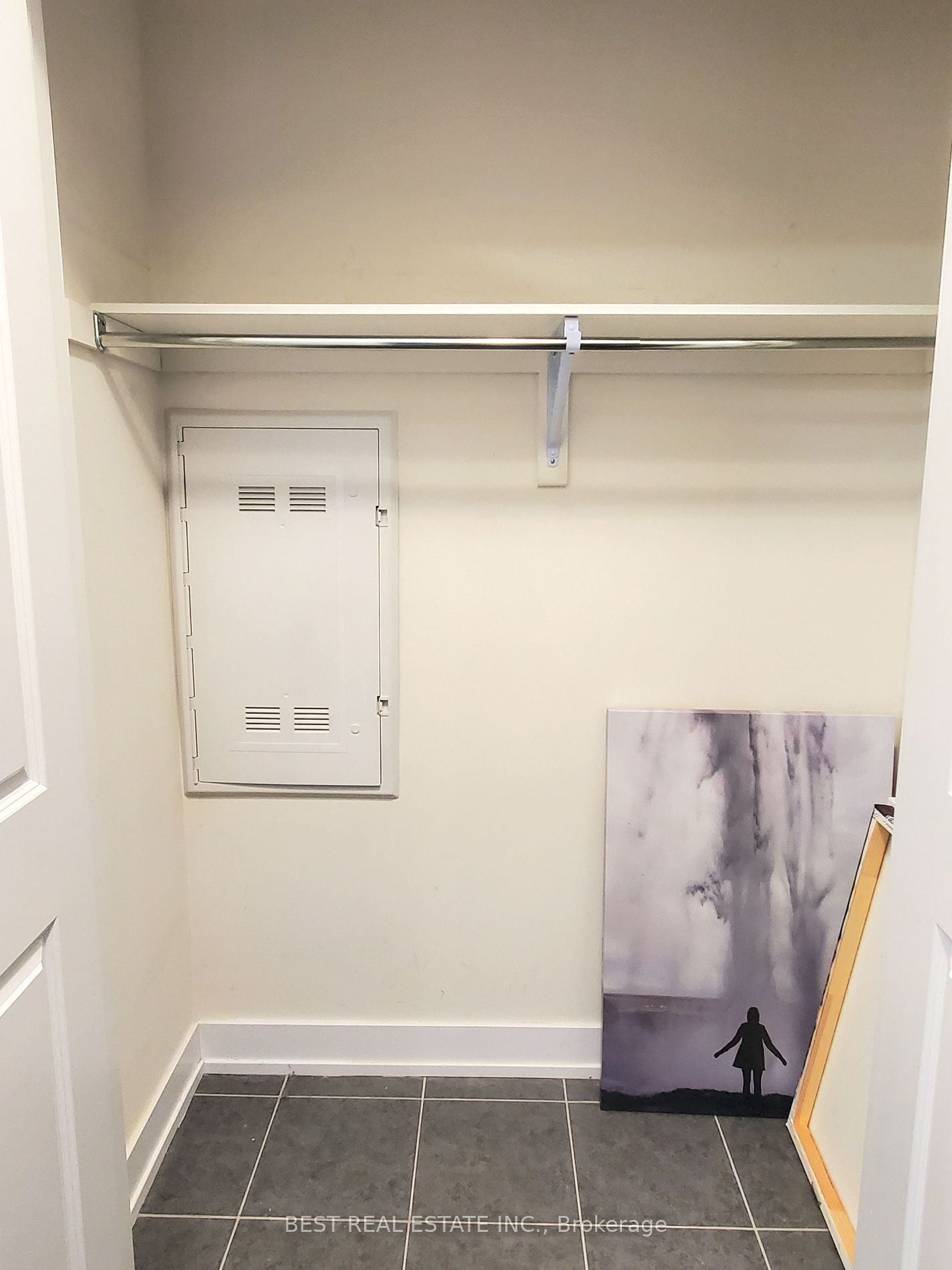 2388 Khalsa Gate, #304