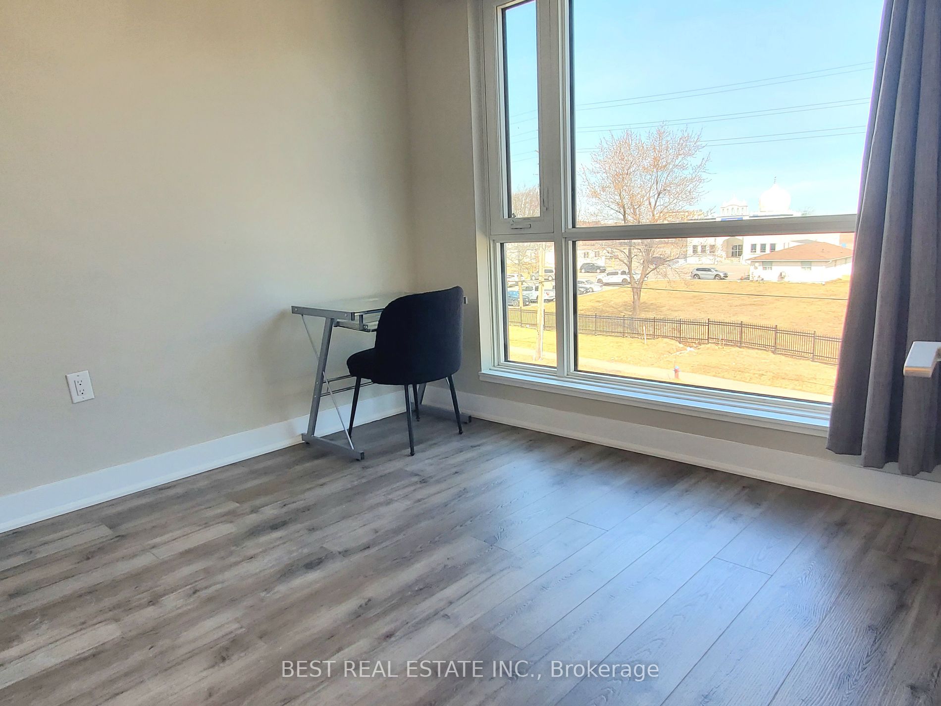 2388 Khalsa Gate, #304