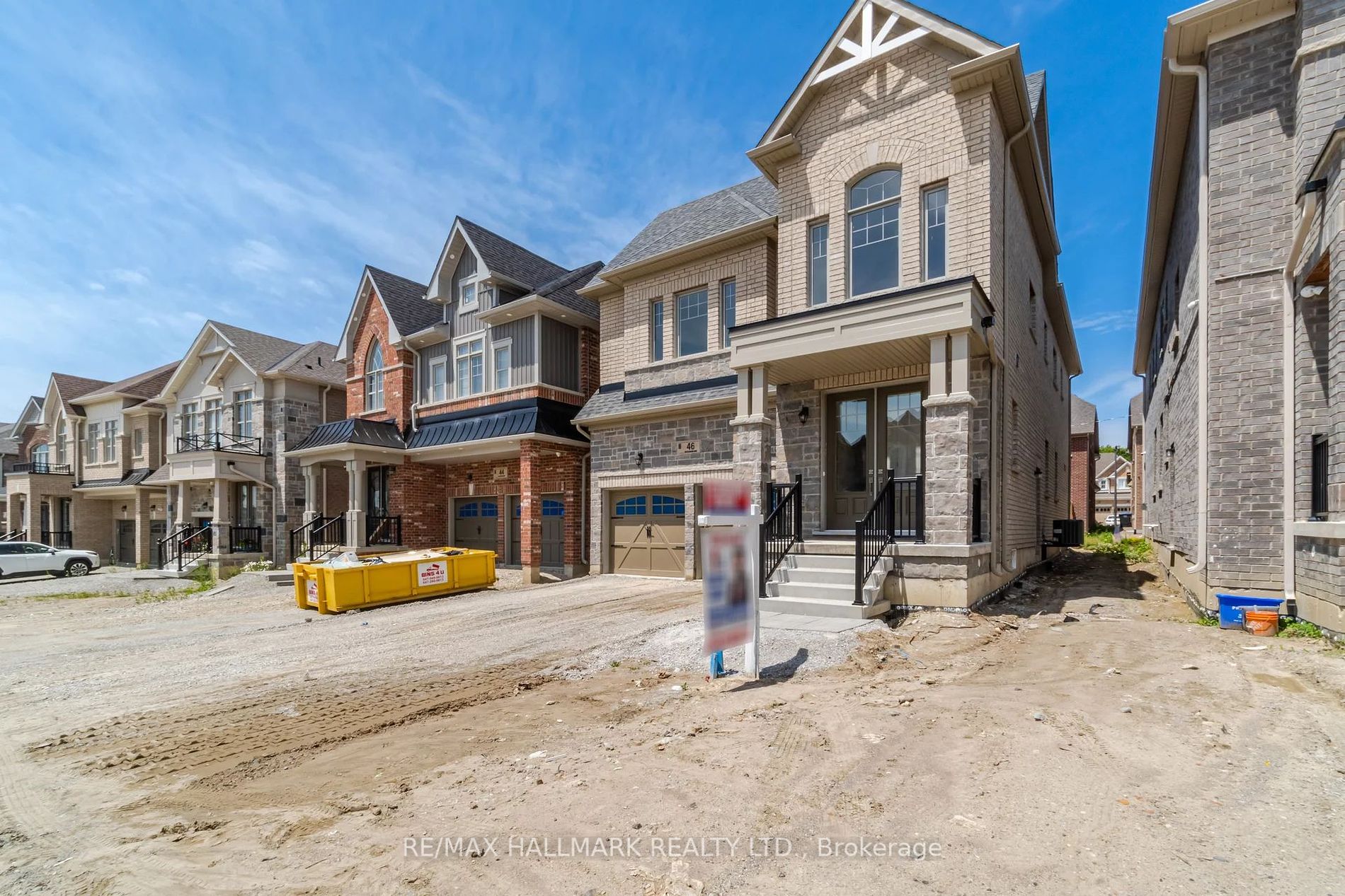 46 Dotchson Ave