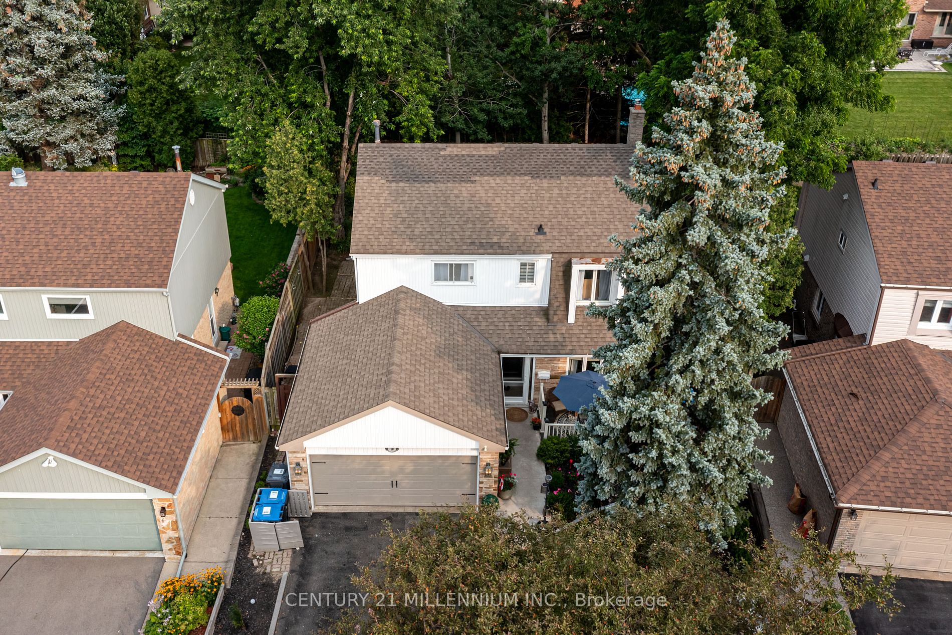 70 Madelaine Cres