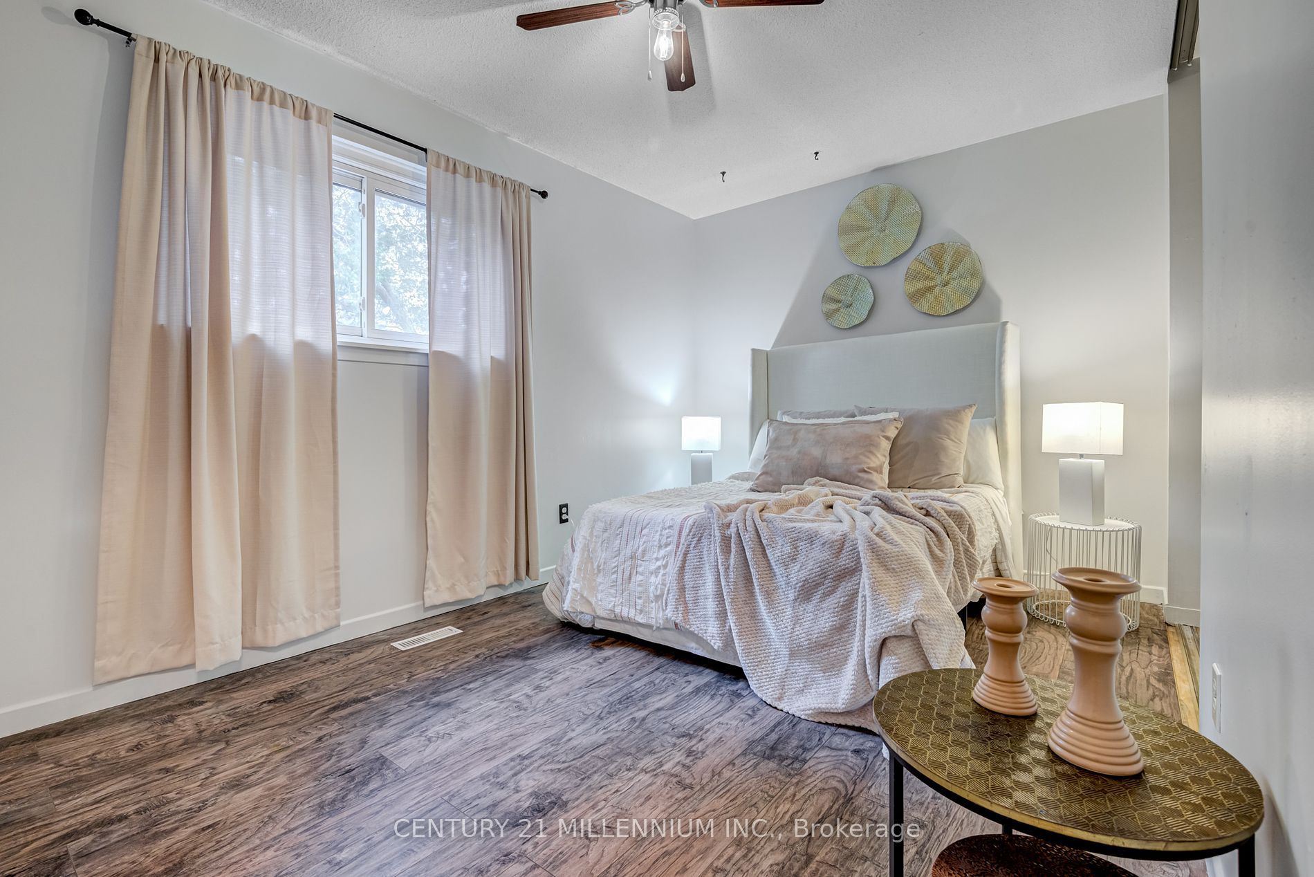 70 Madelaine Cres