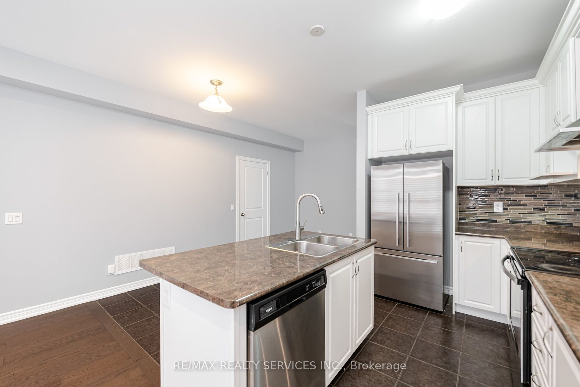 49 Ivor Cres